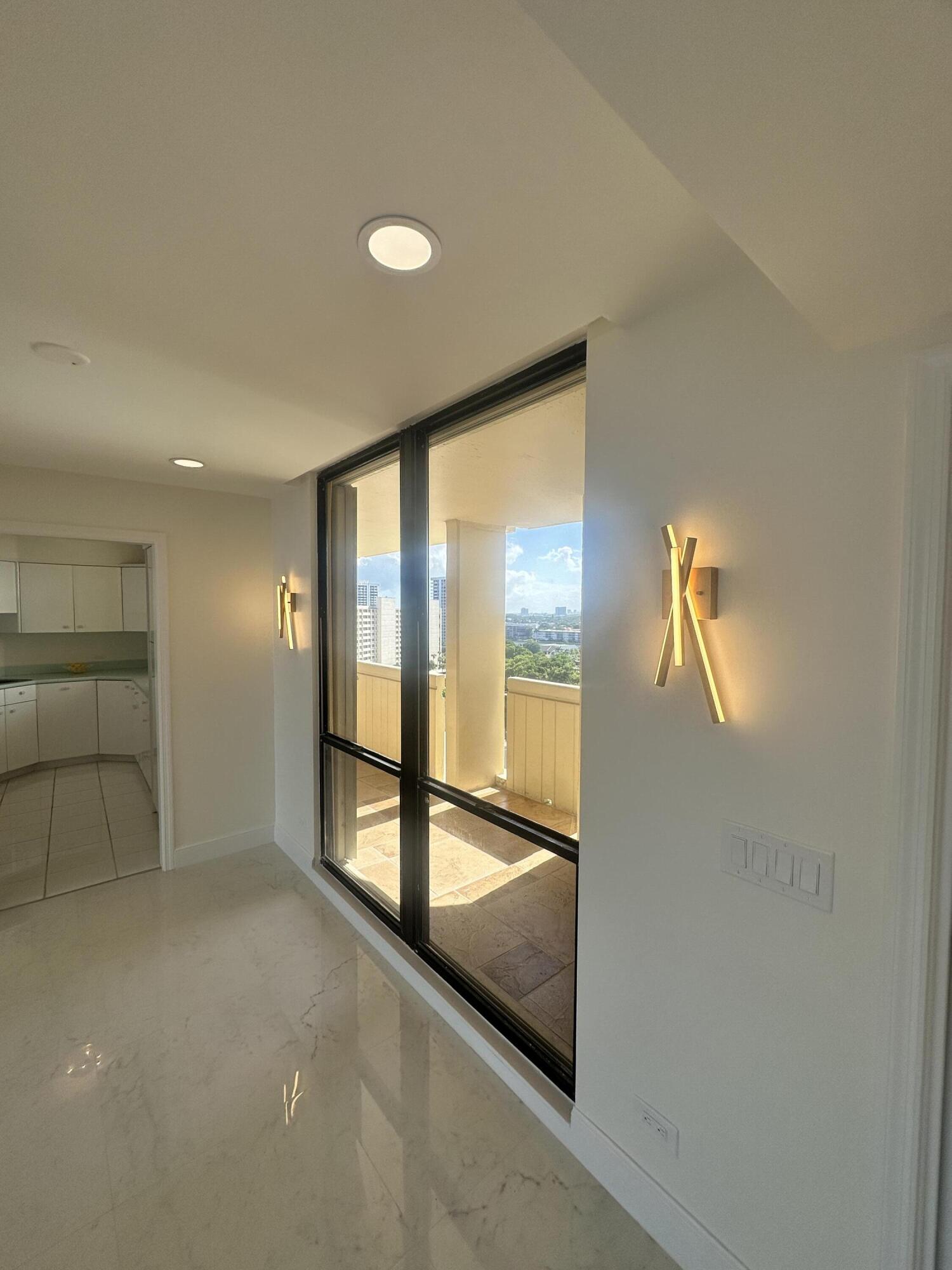 134 Lakeshore Drive 0150