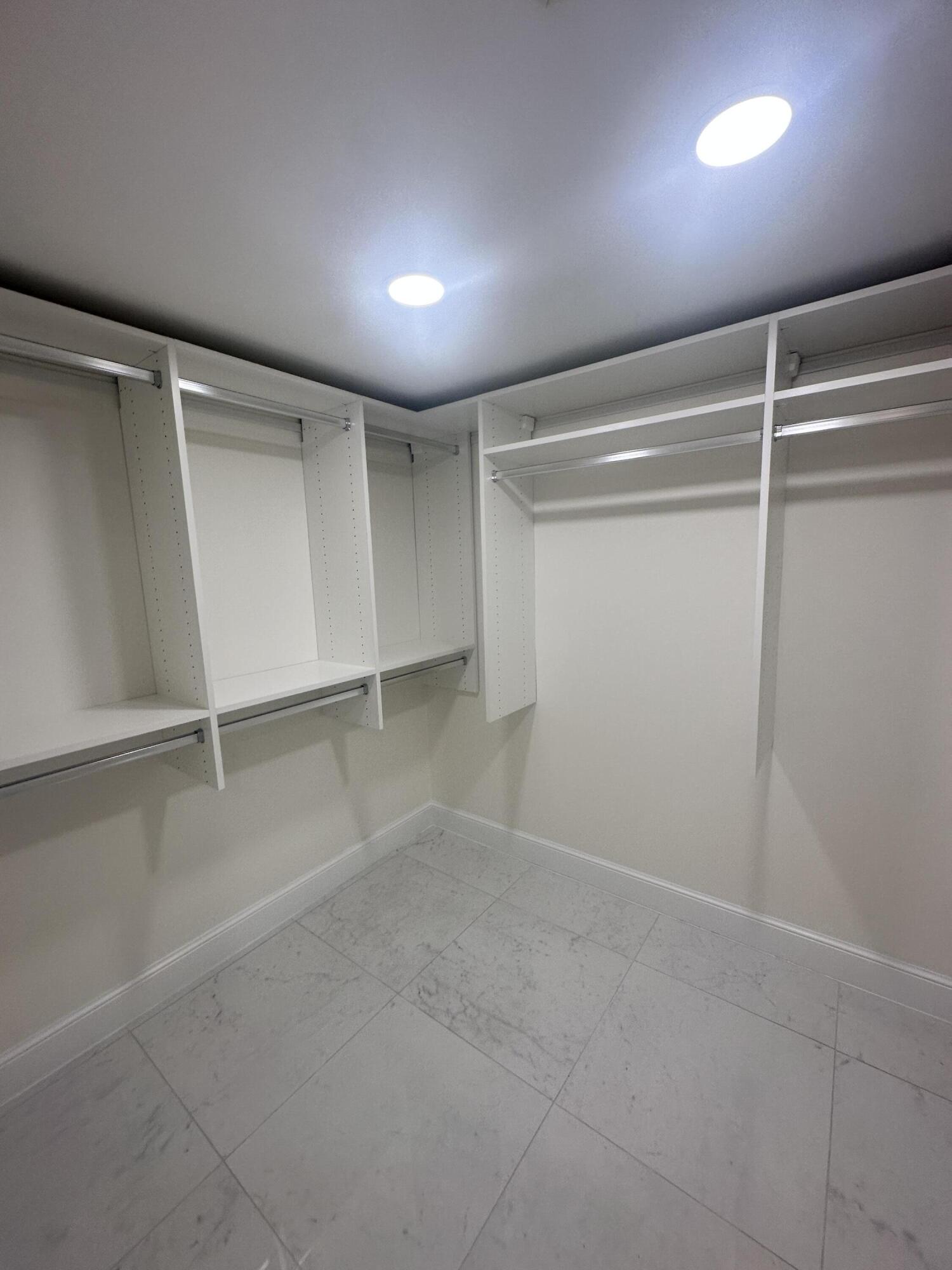 134 Lakeshore Drive 0150