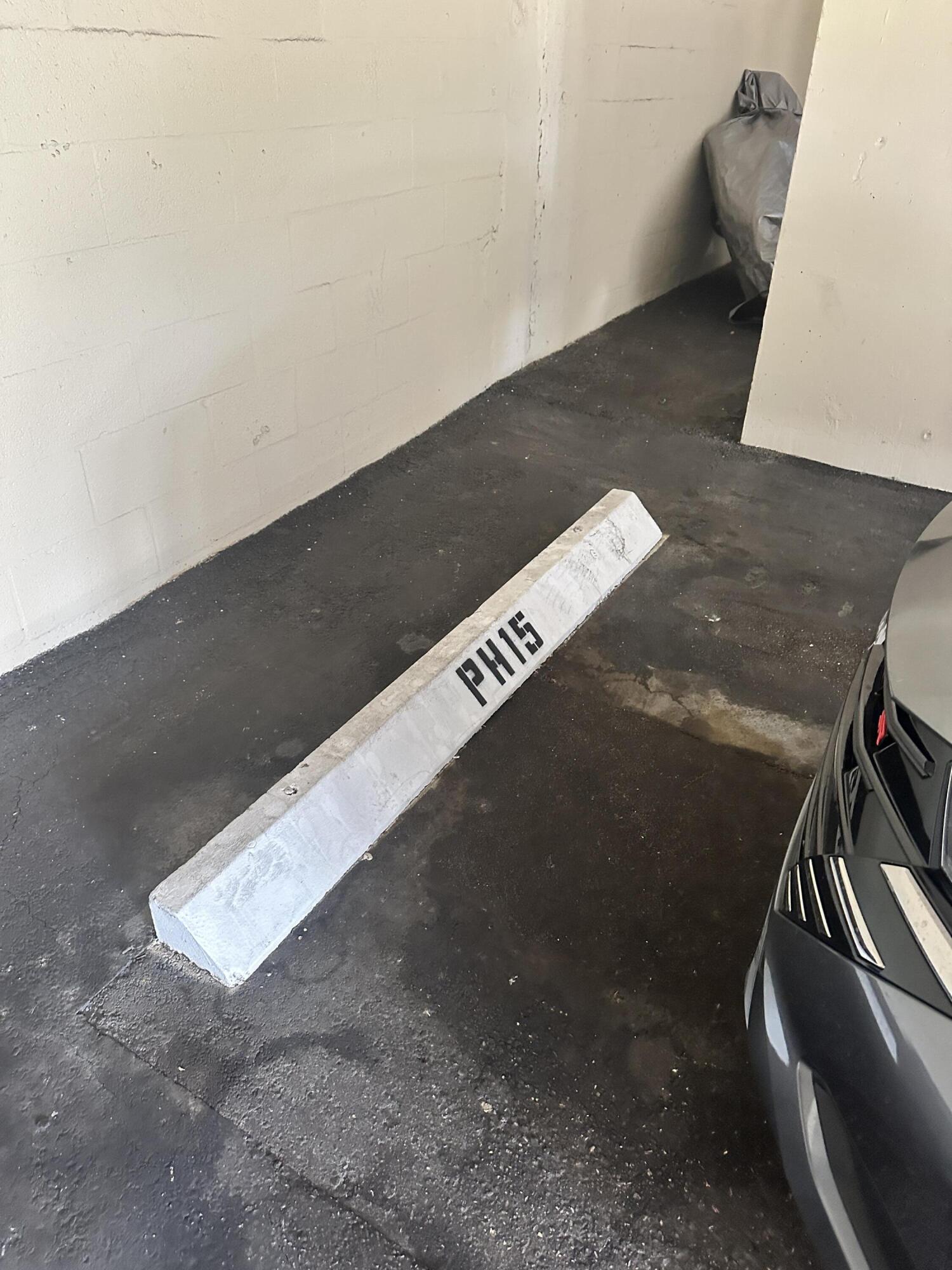 134 Lakeshore Drive 0150