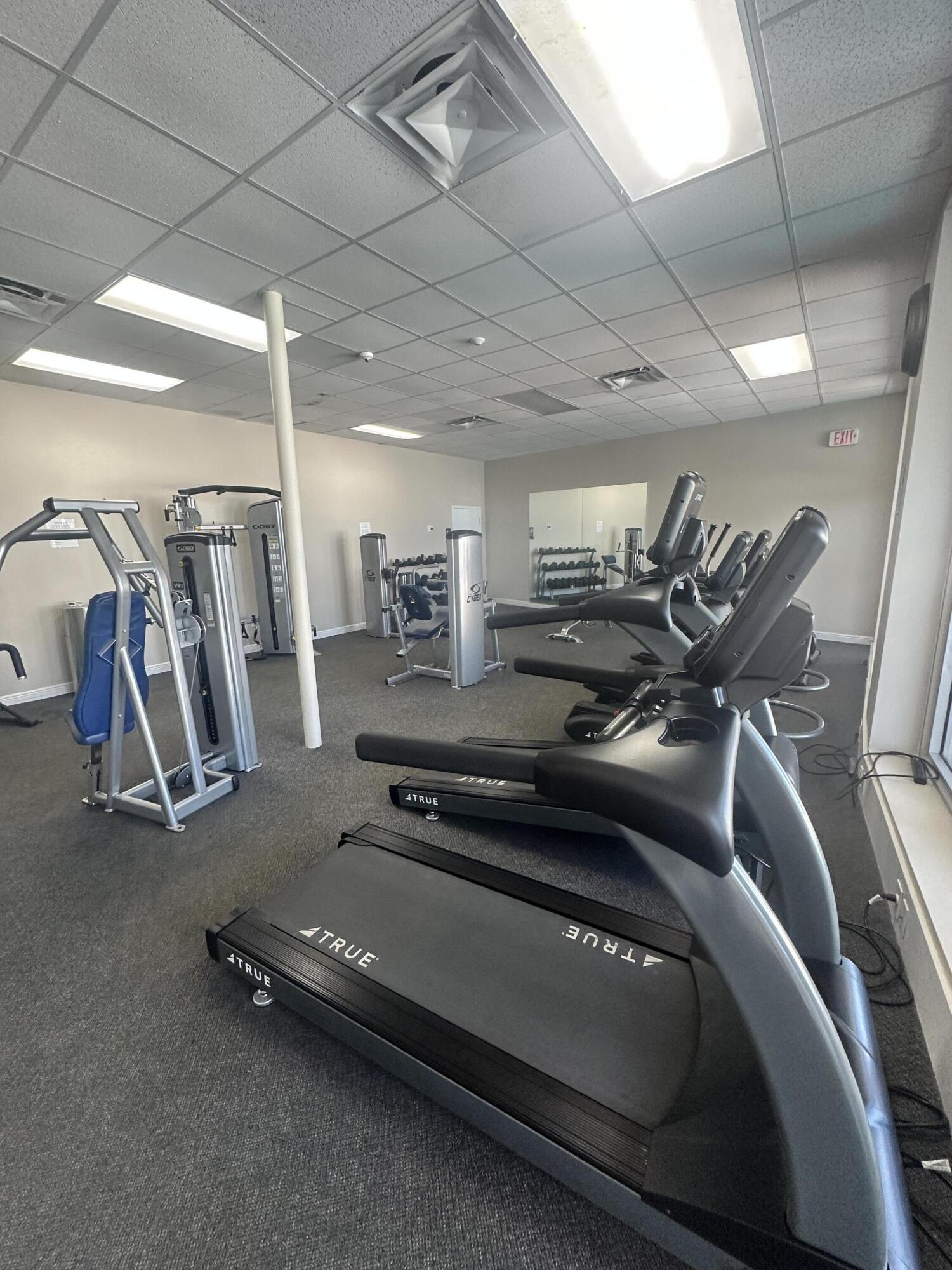 134 Lakeshore Drive 0150