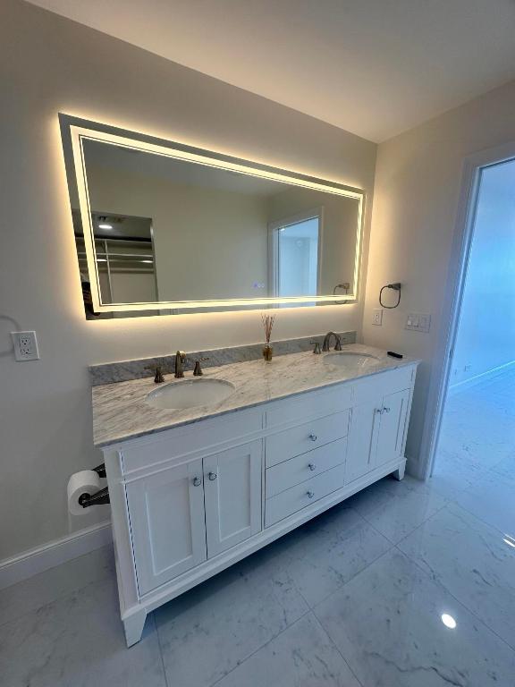 134 Lakeshore Drive 0150