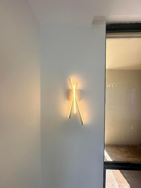 134 Lakeshore Drive 0150