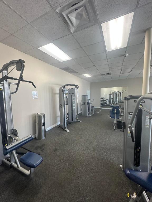 134 Lakeshore Drive 0150