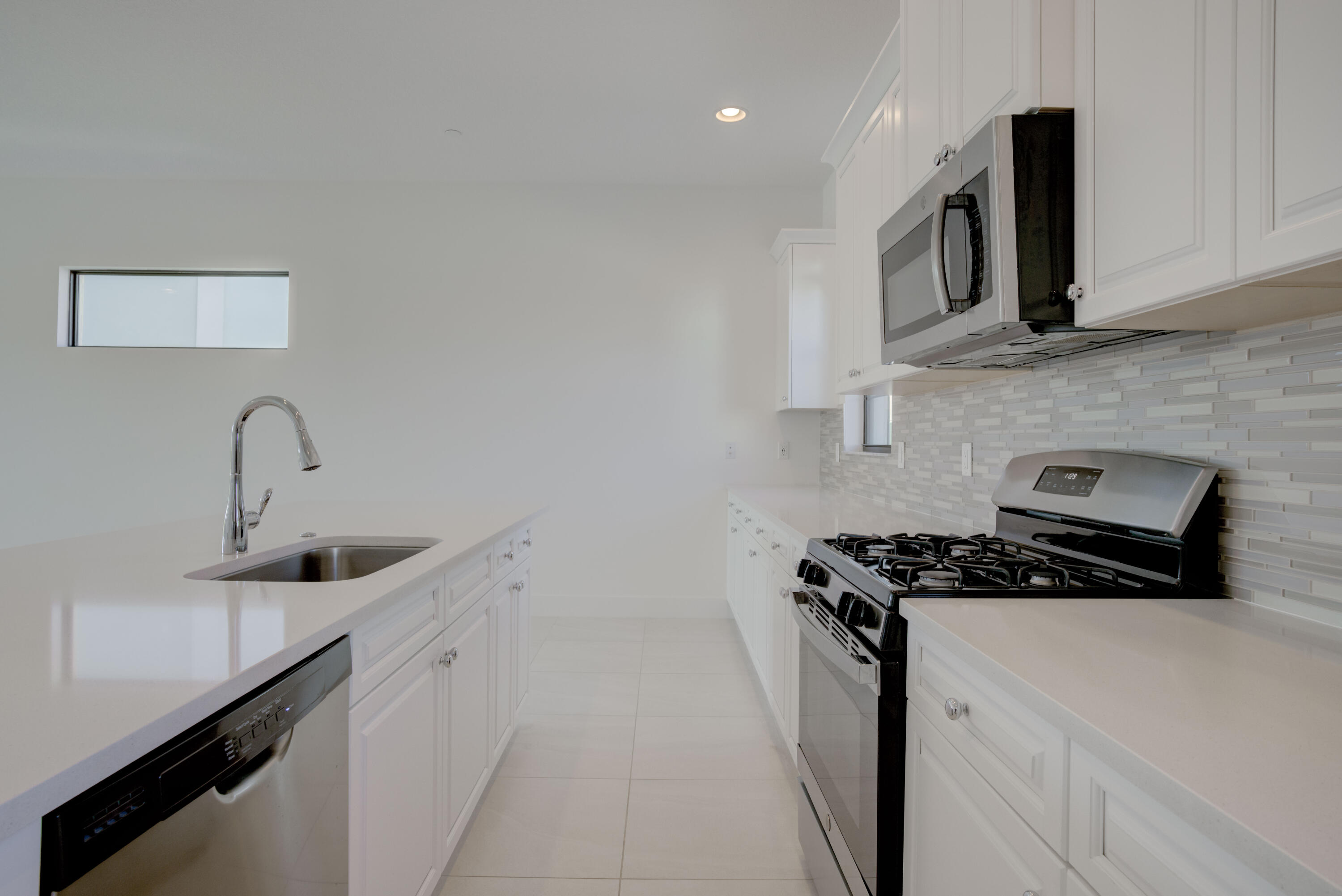 5113 Beckman Ter Terrace
