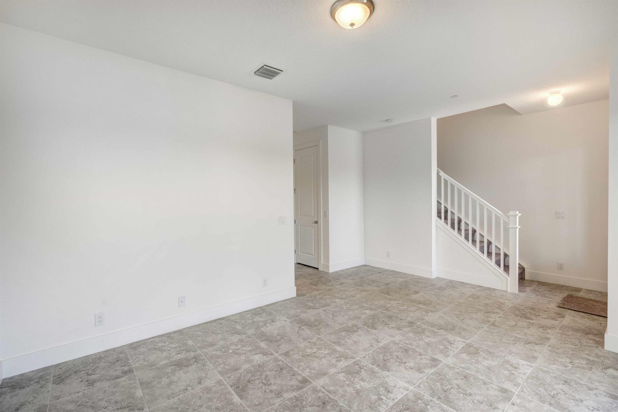 5113 Beckman Ter Terrace
