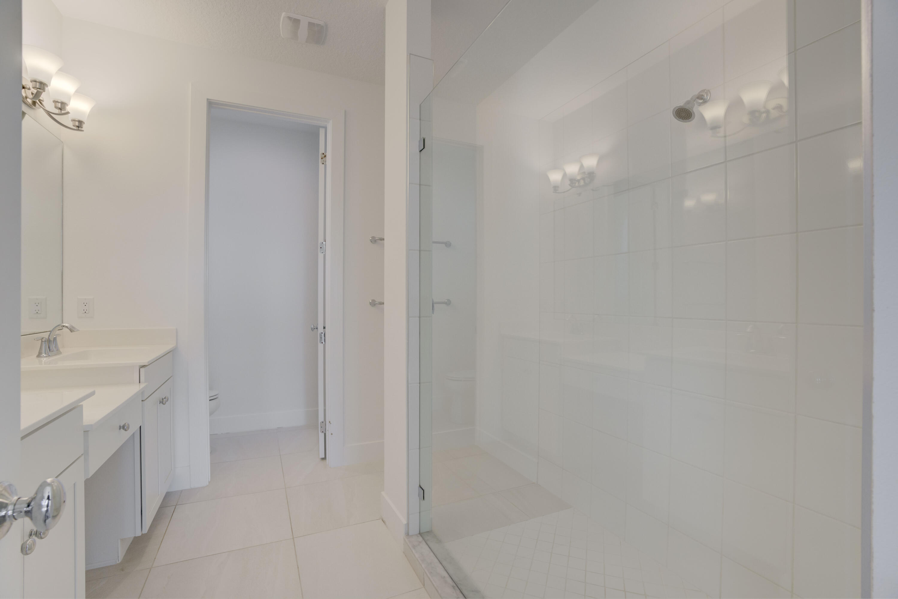 5113 Beckman Ter Terrace