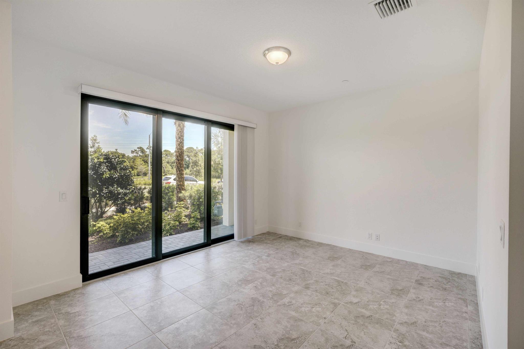 5113 Beckman Ter Terrace