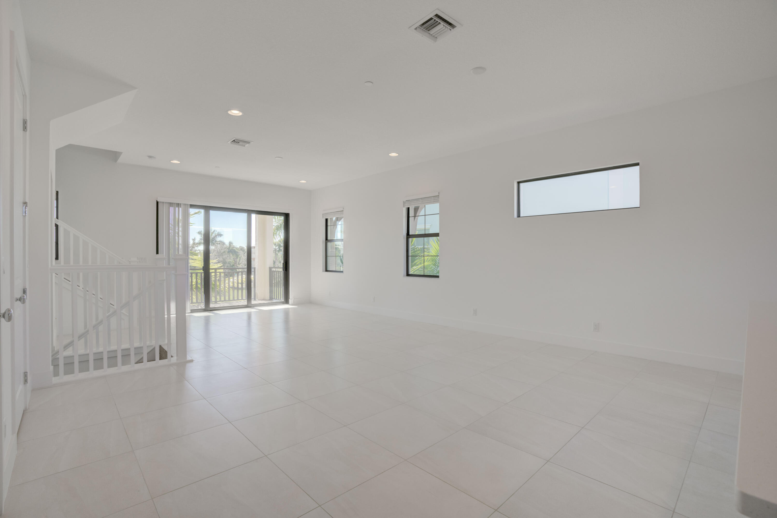 5113 Beckman Ter Terrace