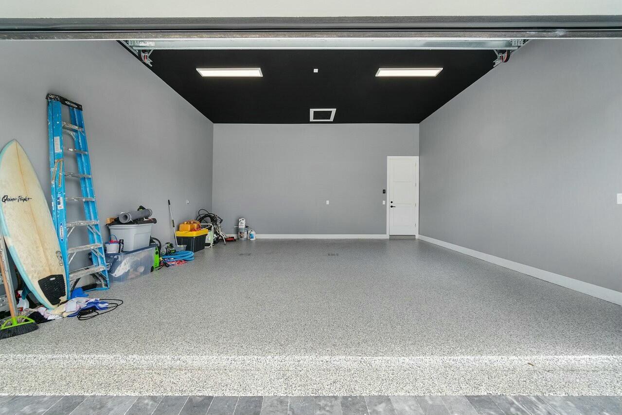 751 Pelican Way