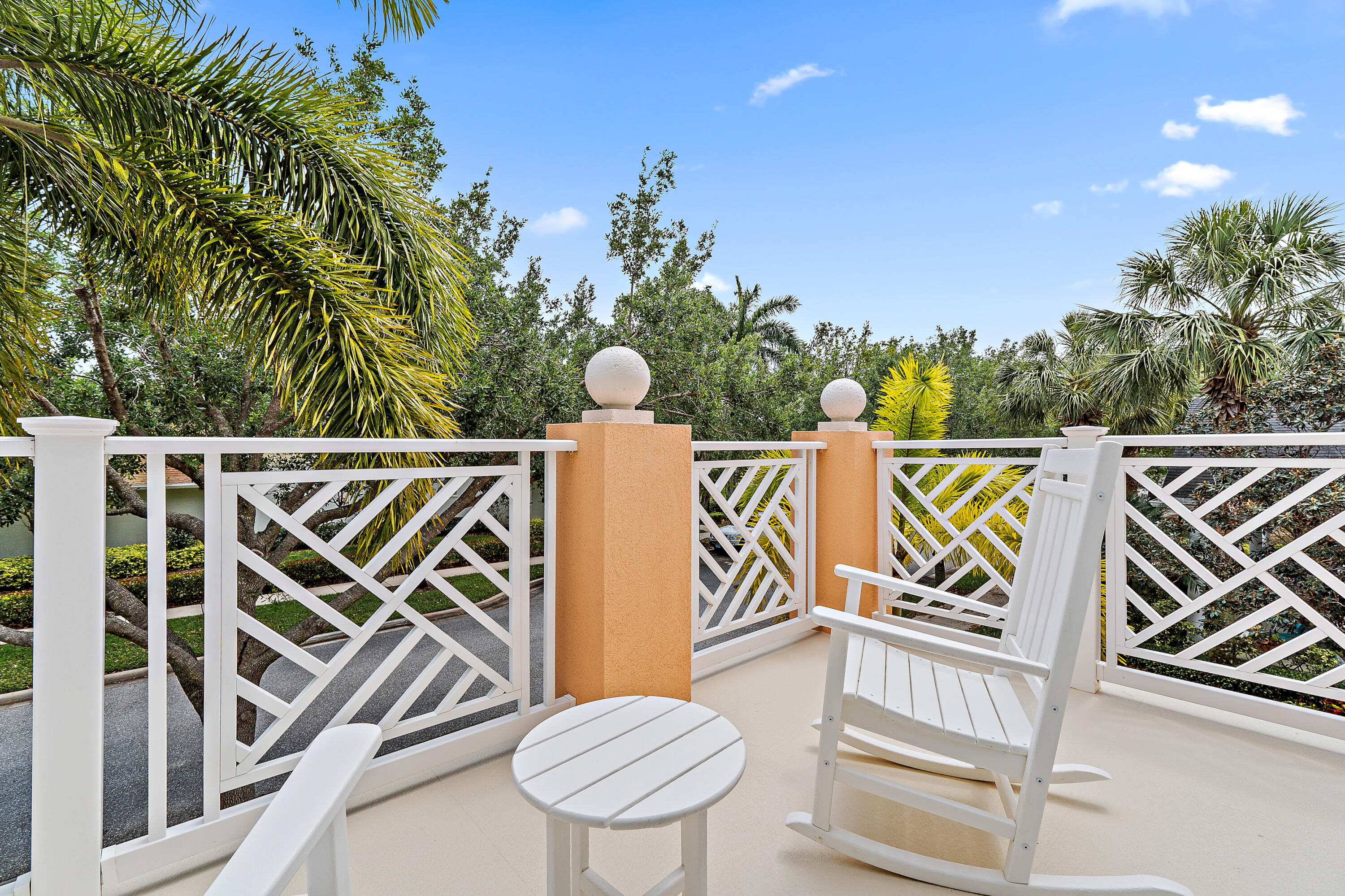 338 Caravelle Drive