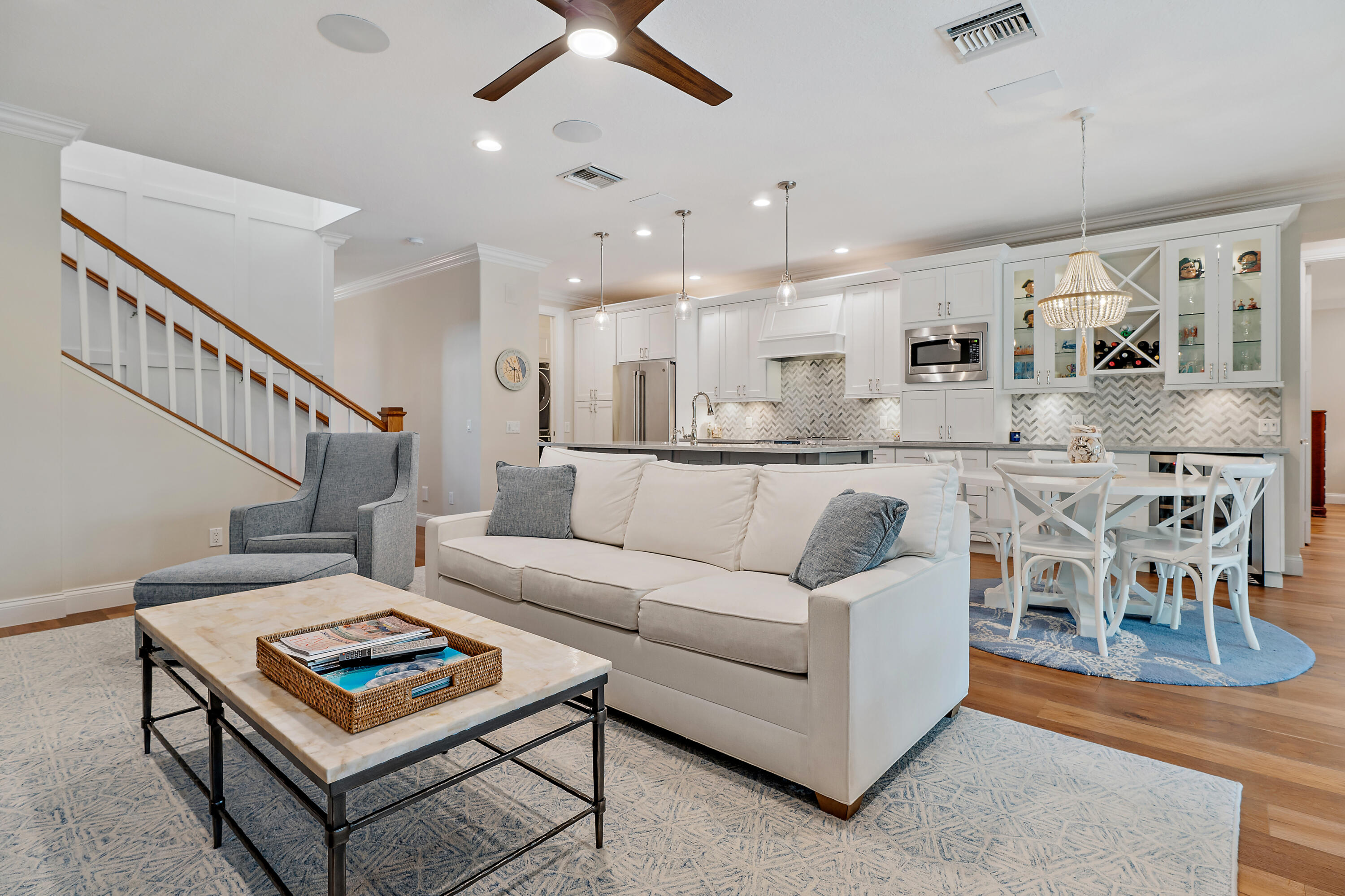 338 Caravelle Drive