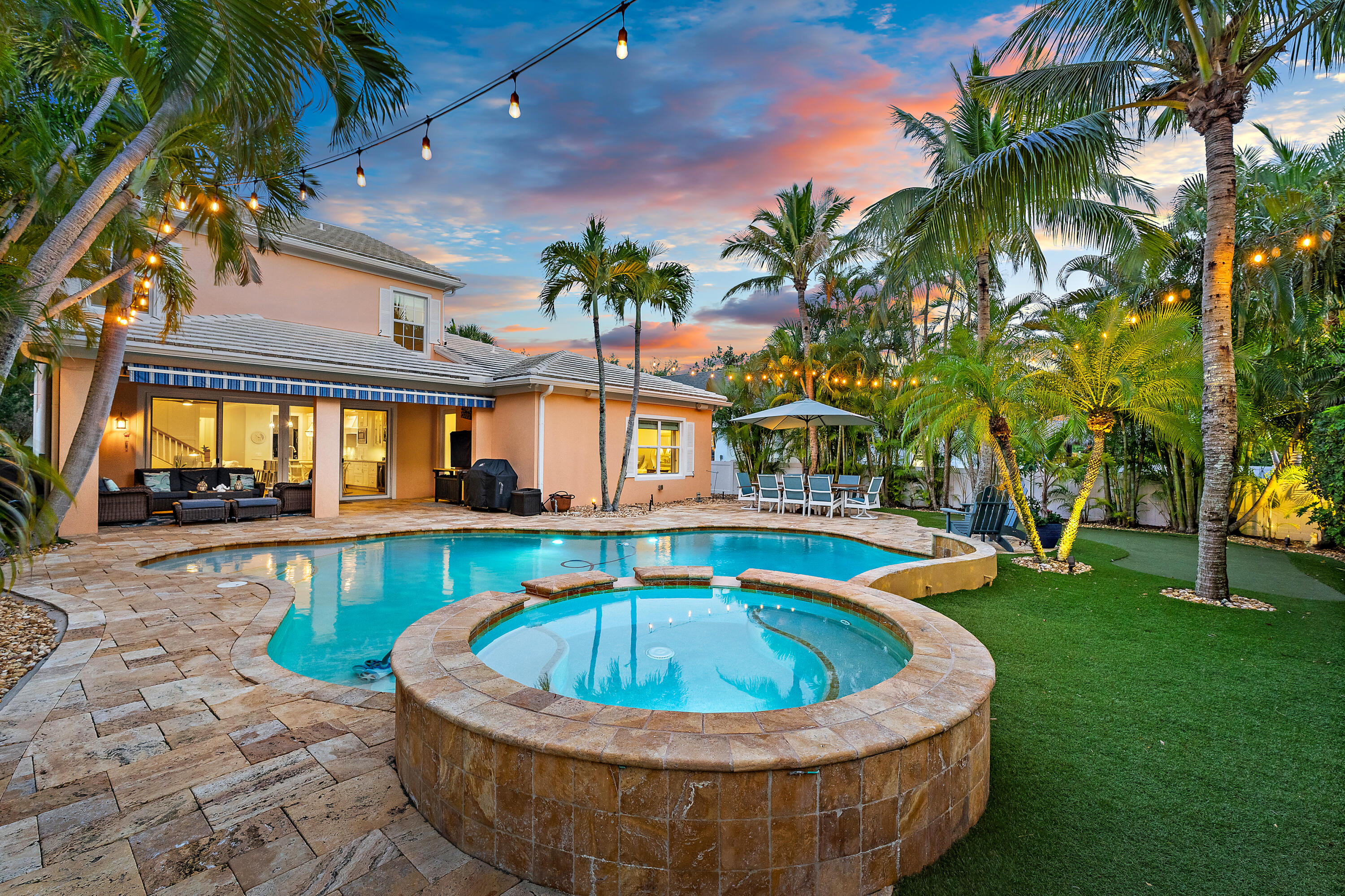 338 Caravelle Drive