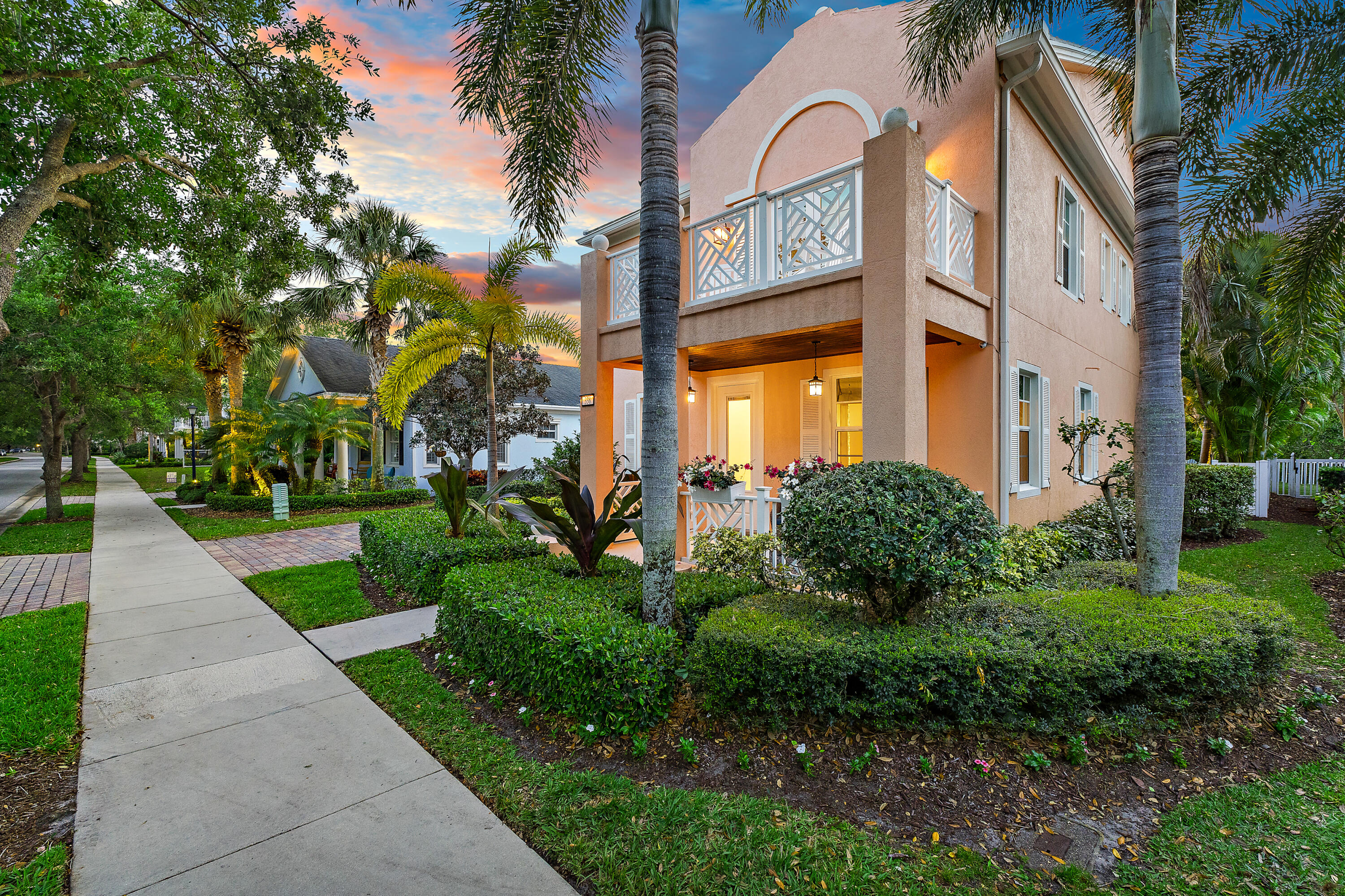 338 Caravelle Drive