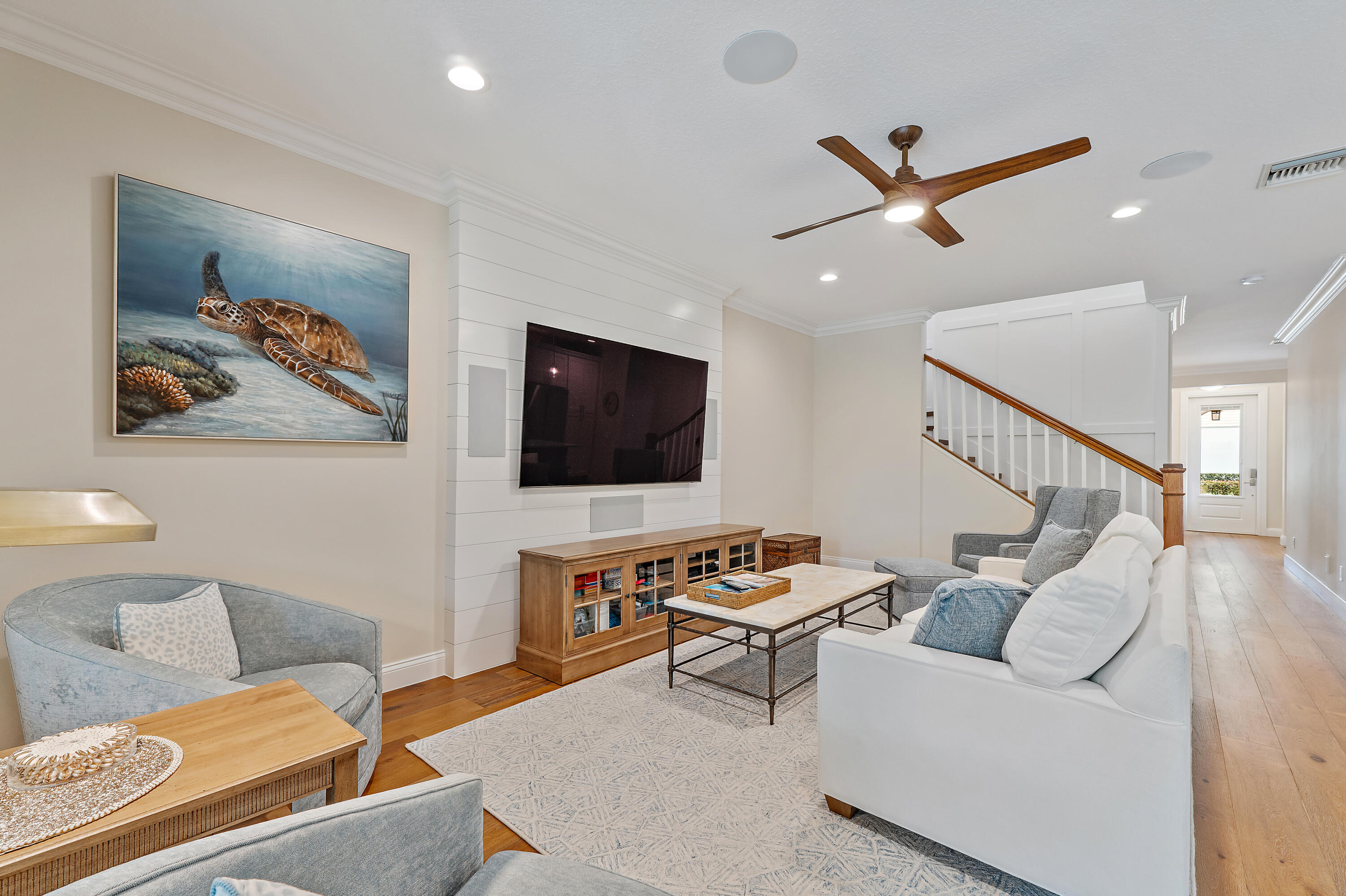 338 Caravelle Drive