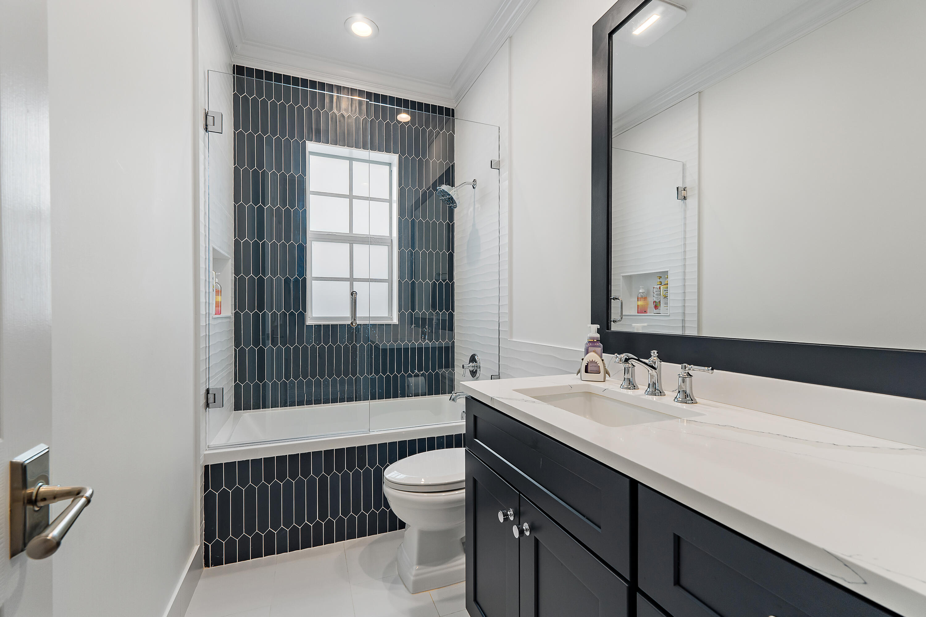 338 Caravelle Drive
