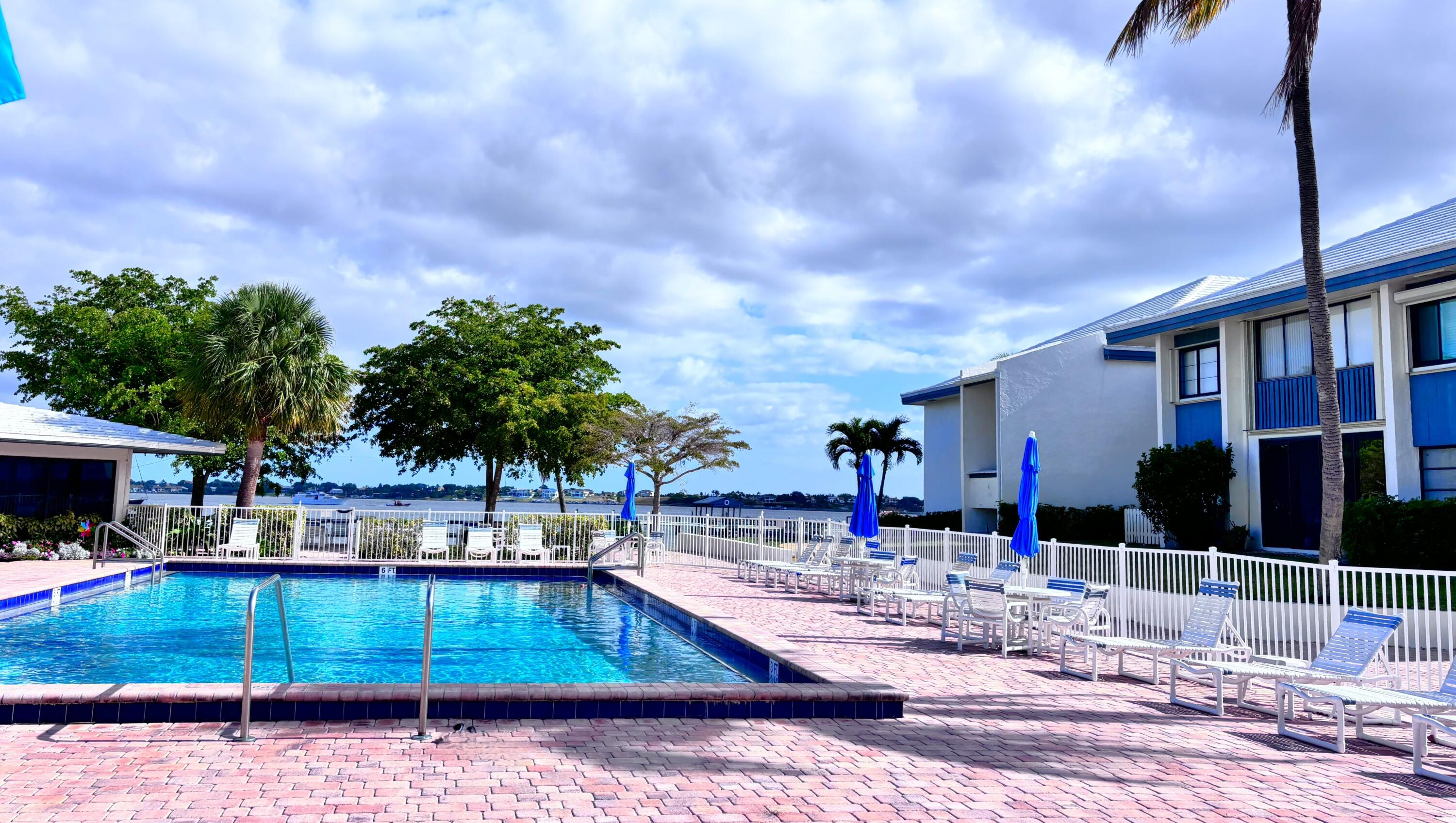 175 SE Saint Lucie Boulevard F116