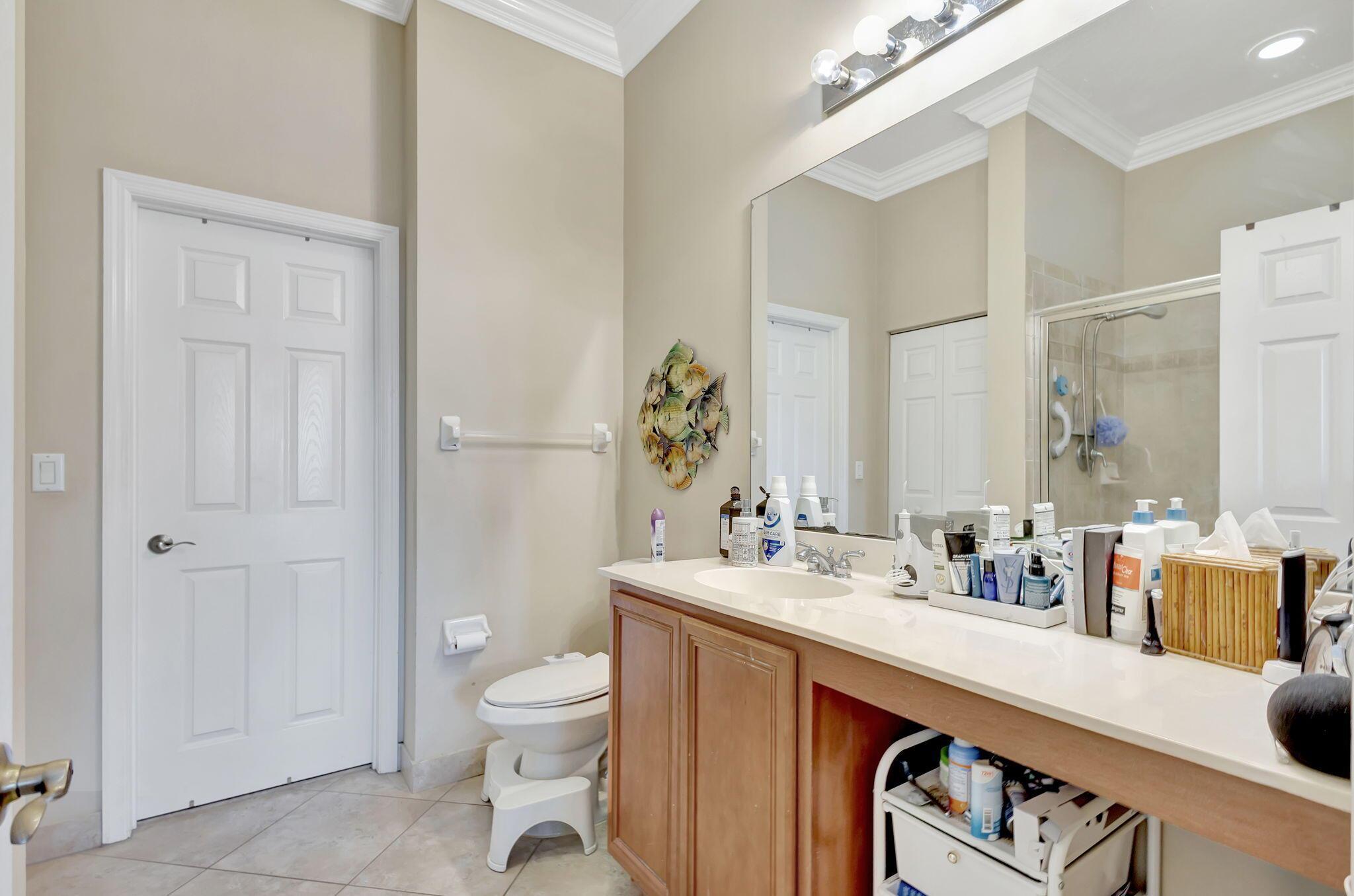 4941 Bonsai Circle 211