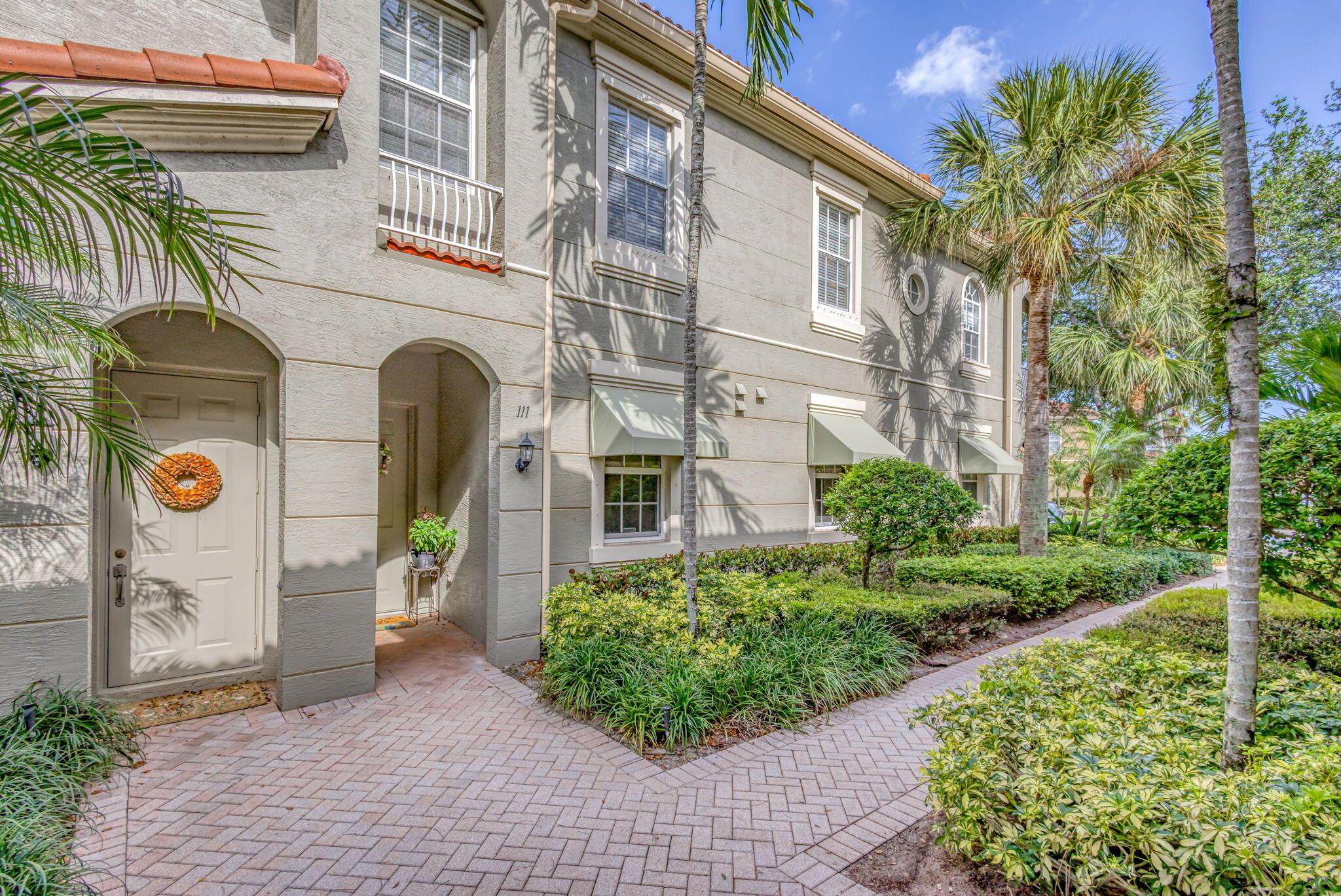 4941 Bonsai Circle 211