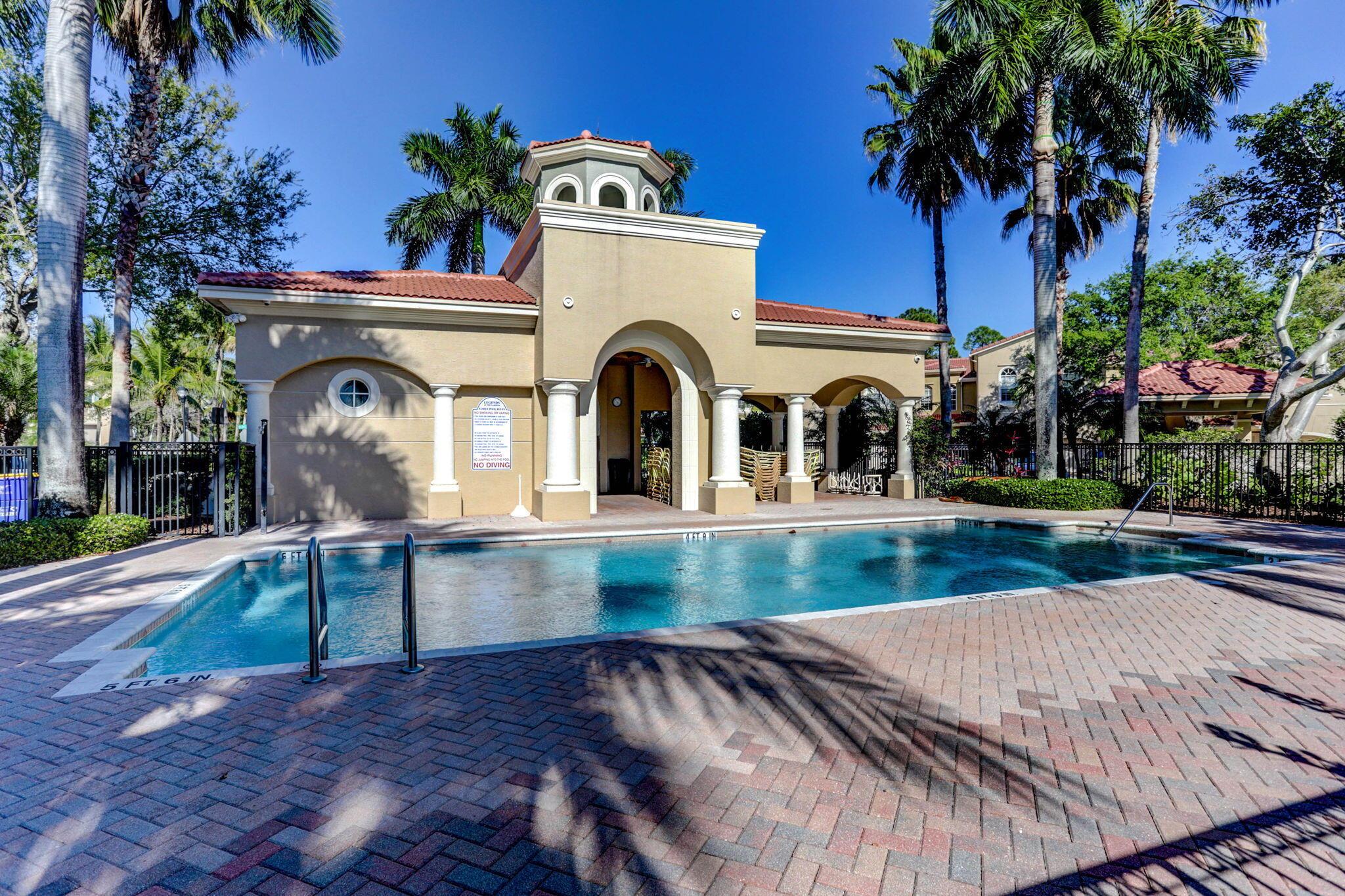 4941 Bonsai Circle 211