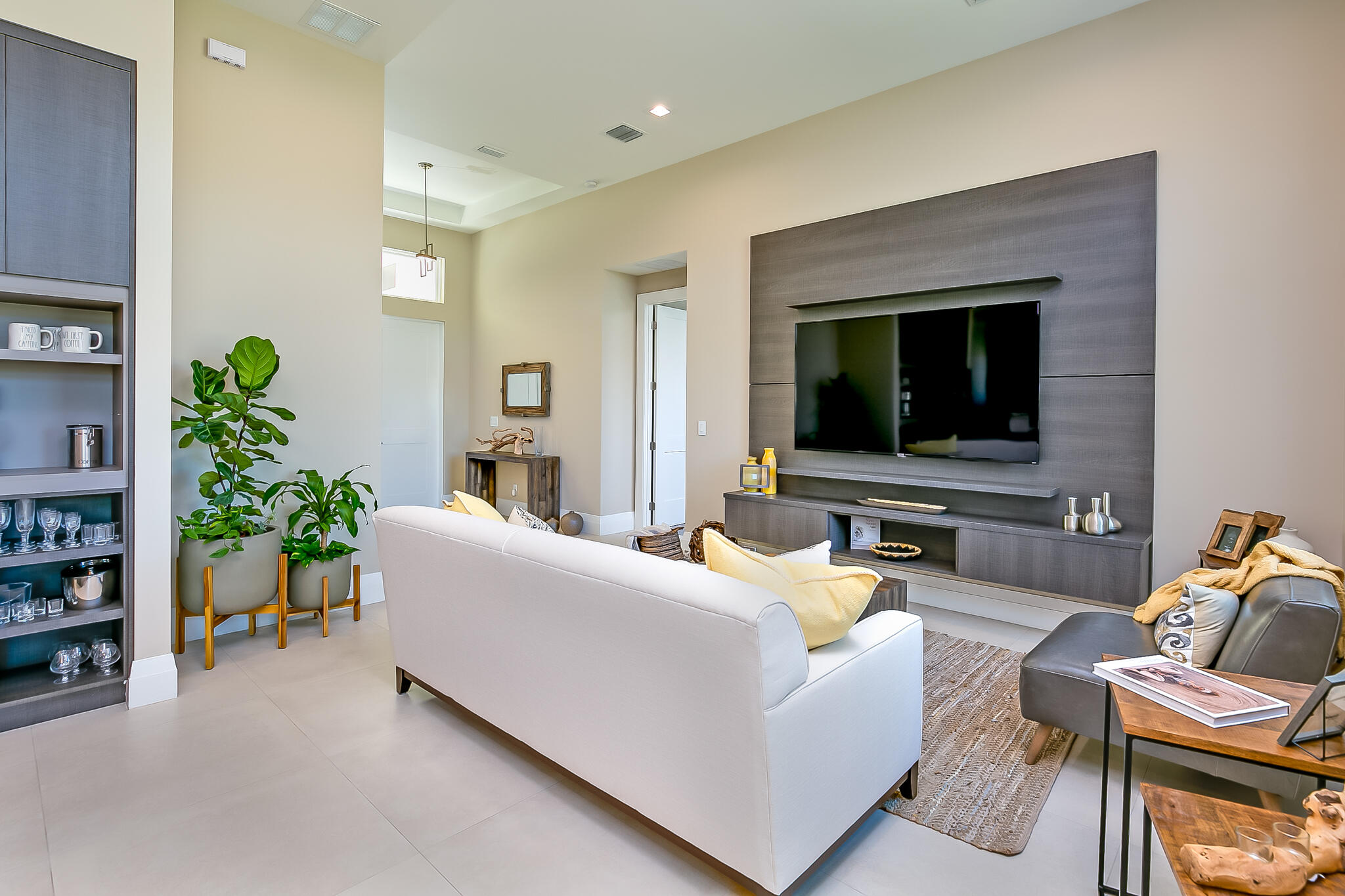 1755 SW Bellevue Avenue