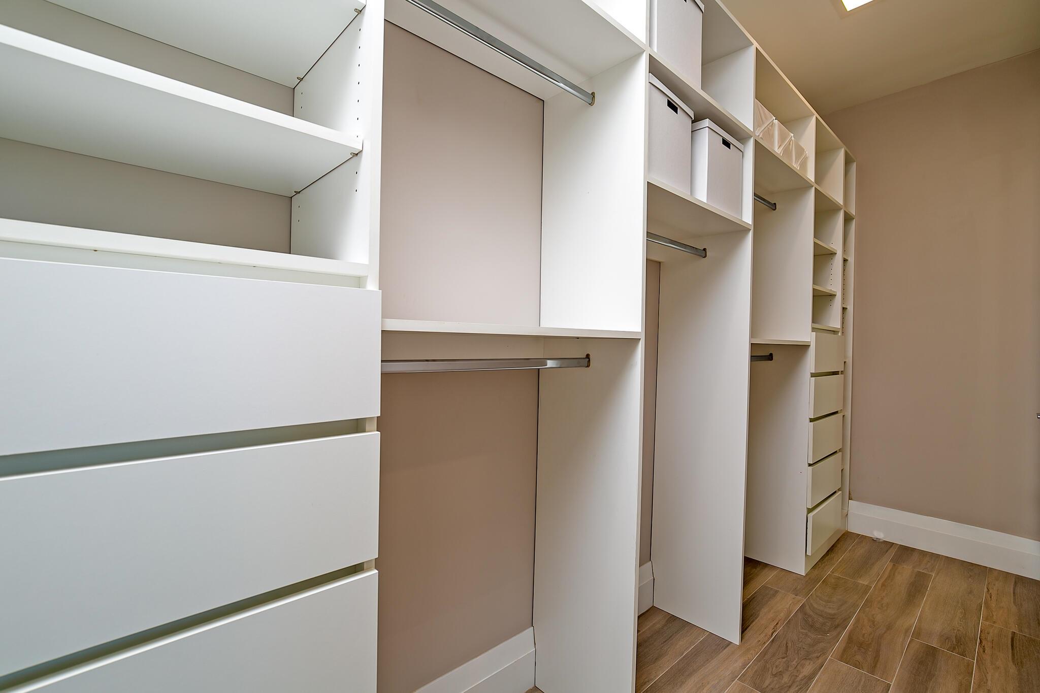 1755 SW Bellevue Avenue