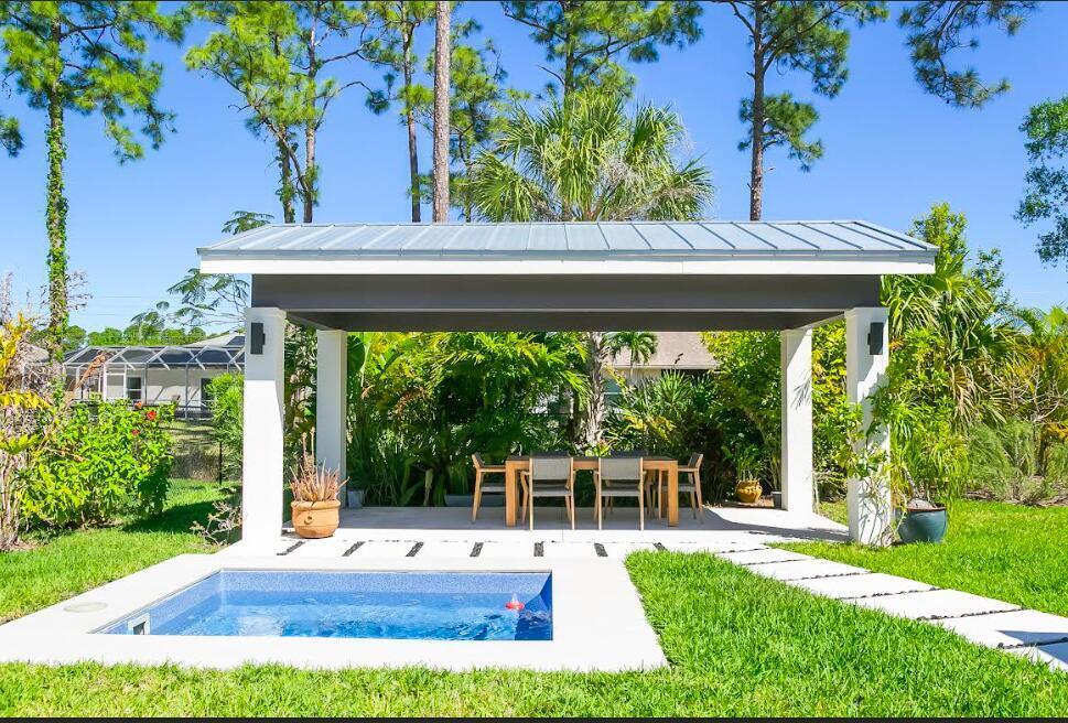 1755 SW Bellevue Avenue