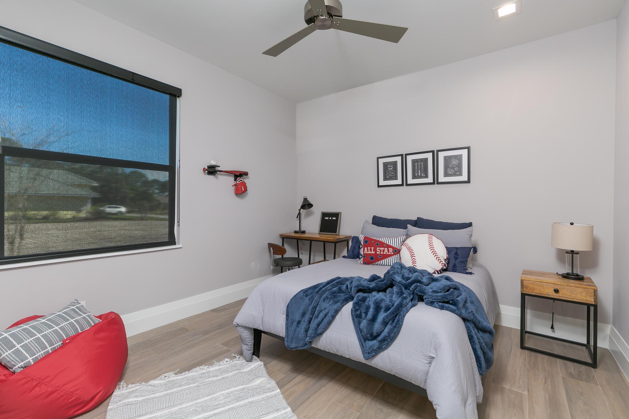 1755 SW Bellevue Avenue