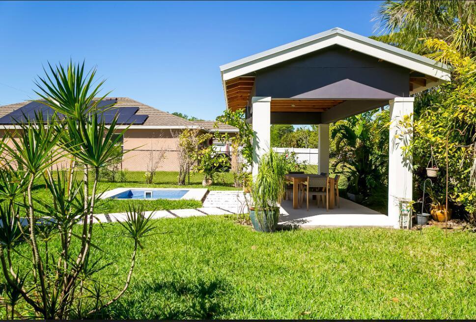 1755 SW Bellevue Avenue