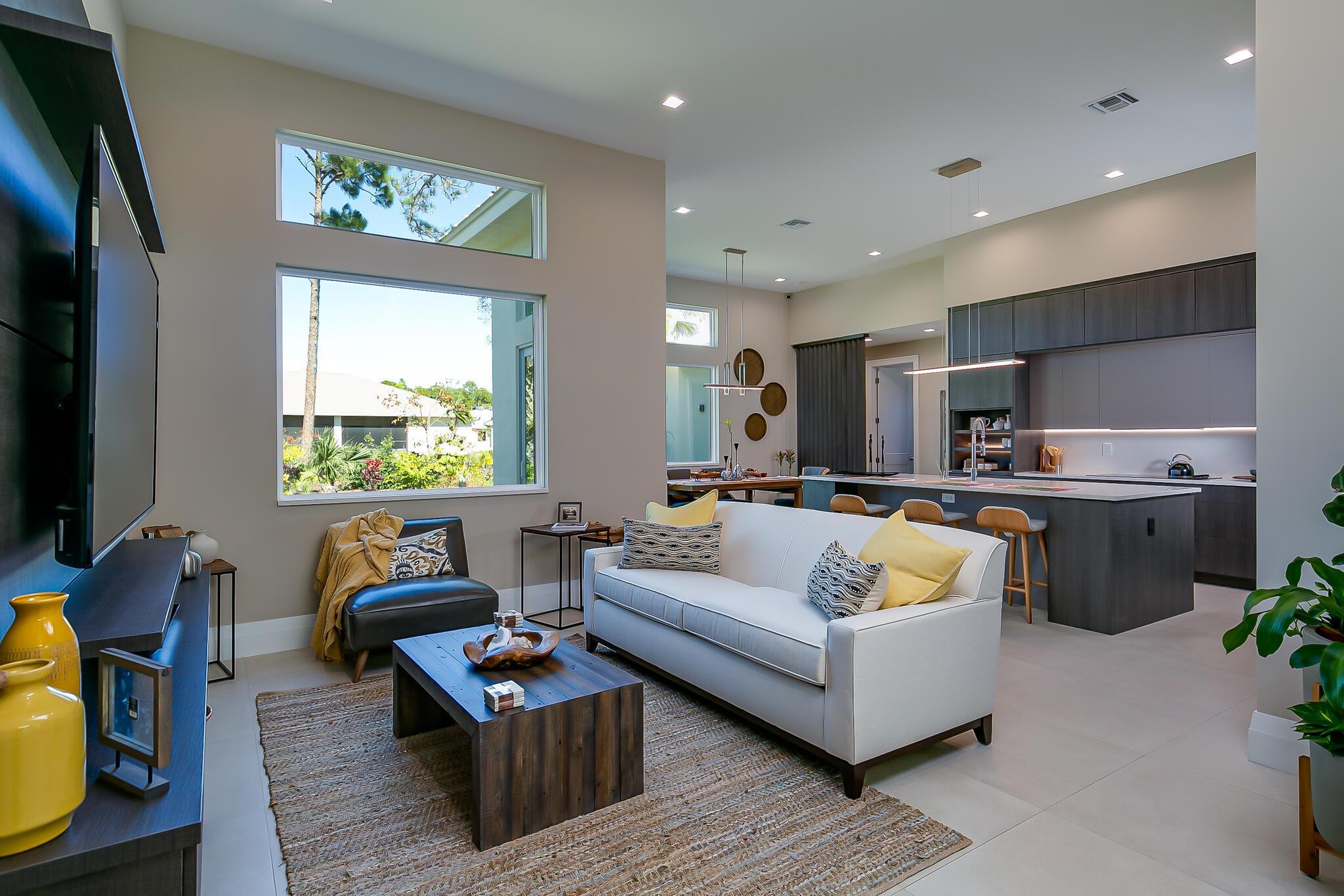 1755 SW Bellevue Avenue