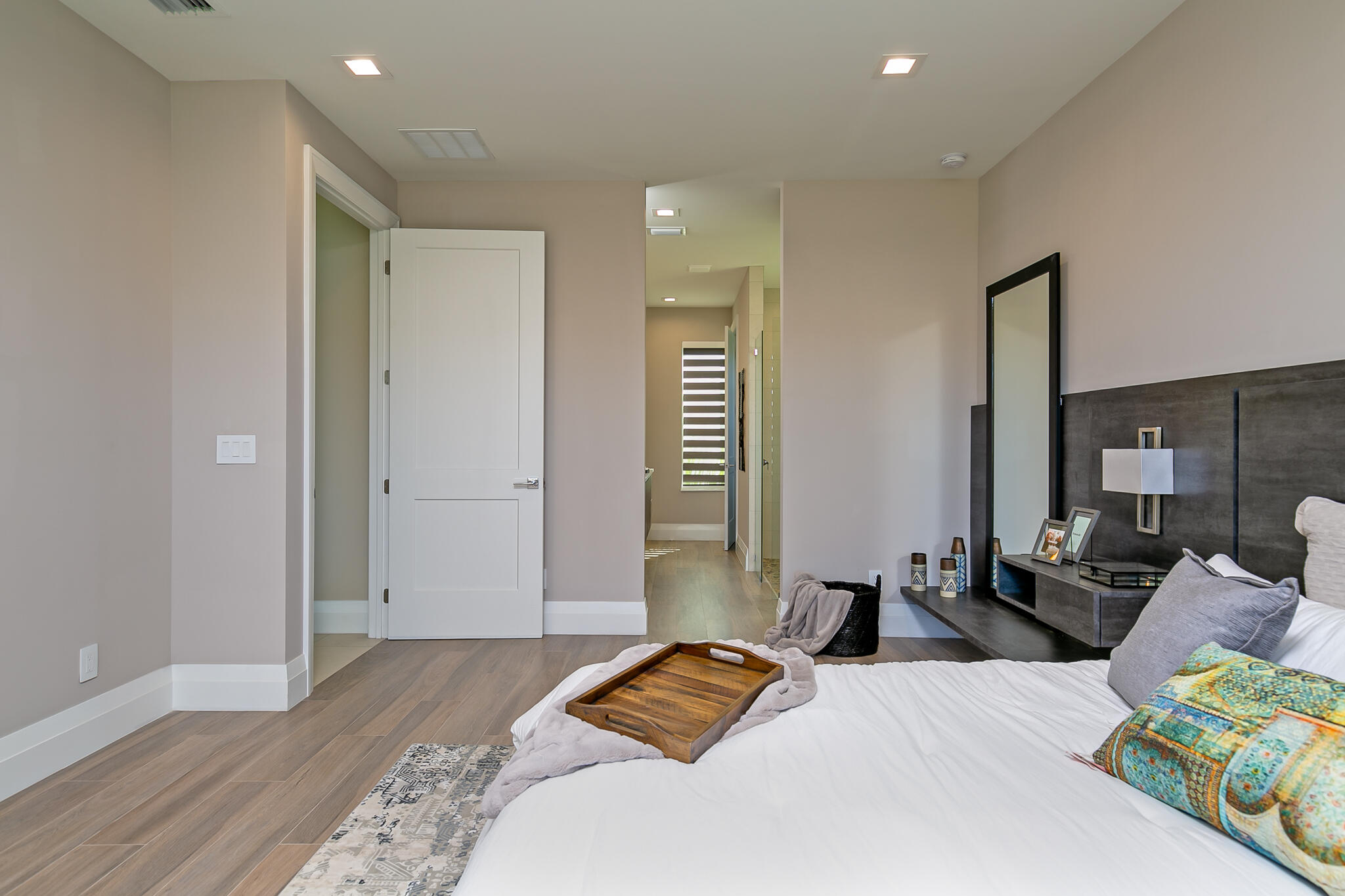 1755 SW Bellevue Avenue