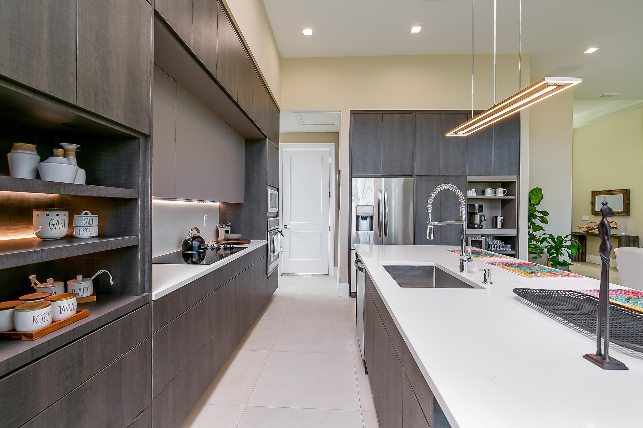 1755 SW Bellevue Avenue