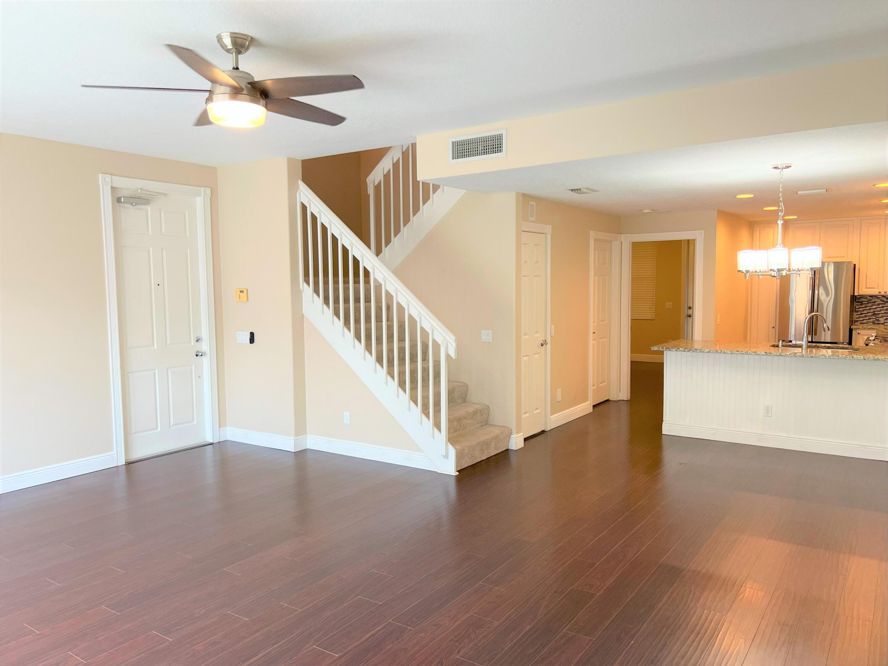3368 Greenway Drive