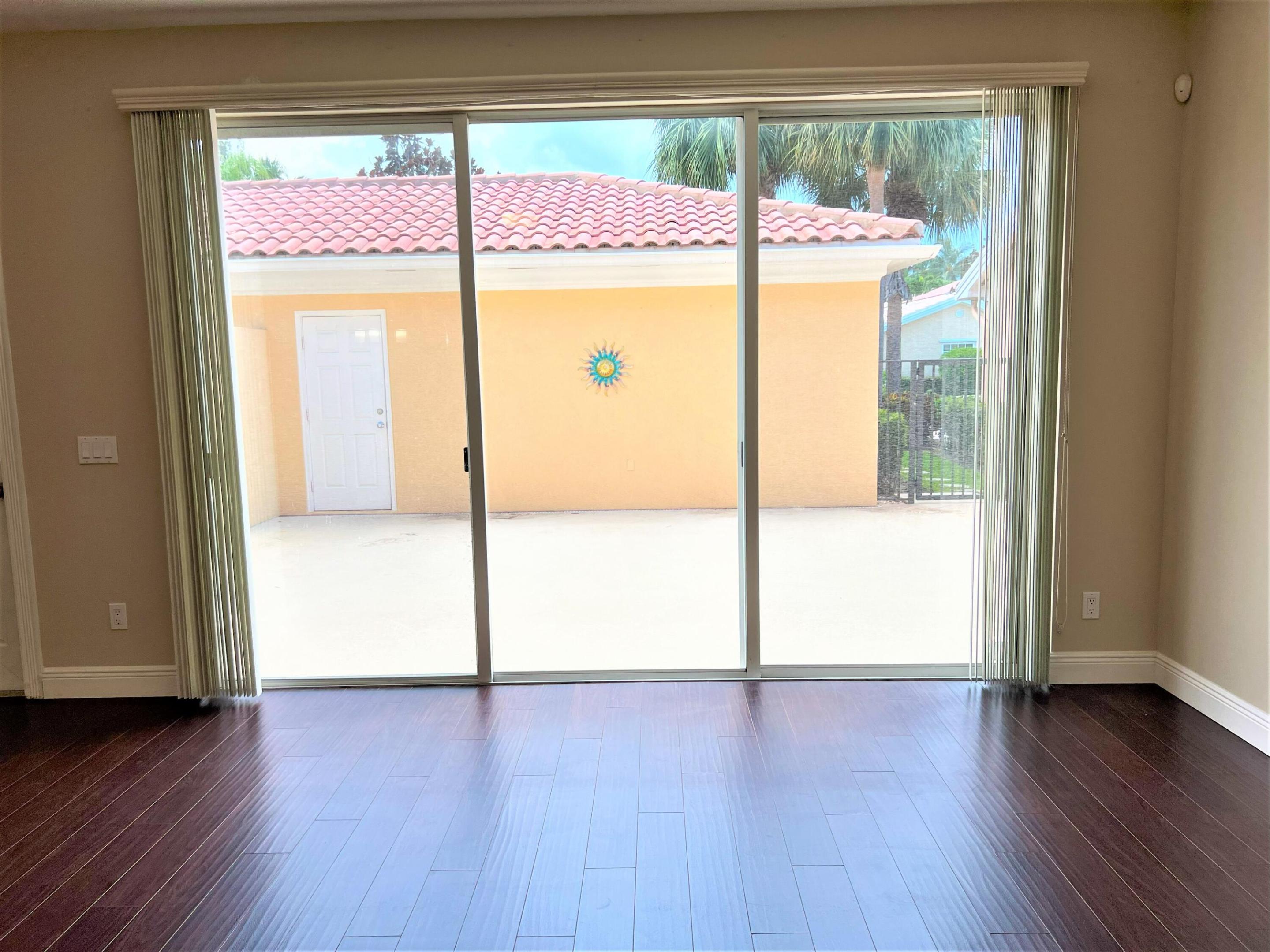 3368 Greenway Drive
