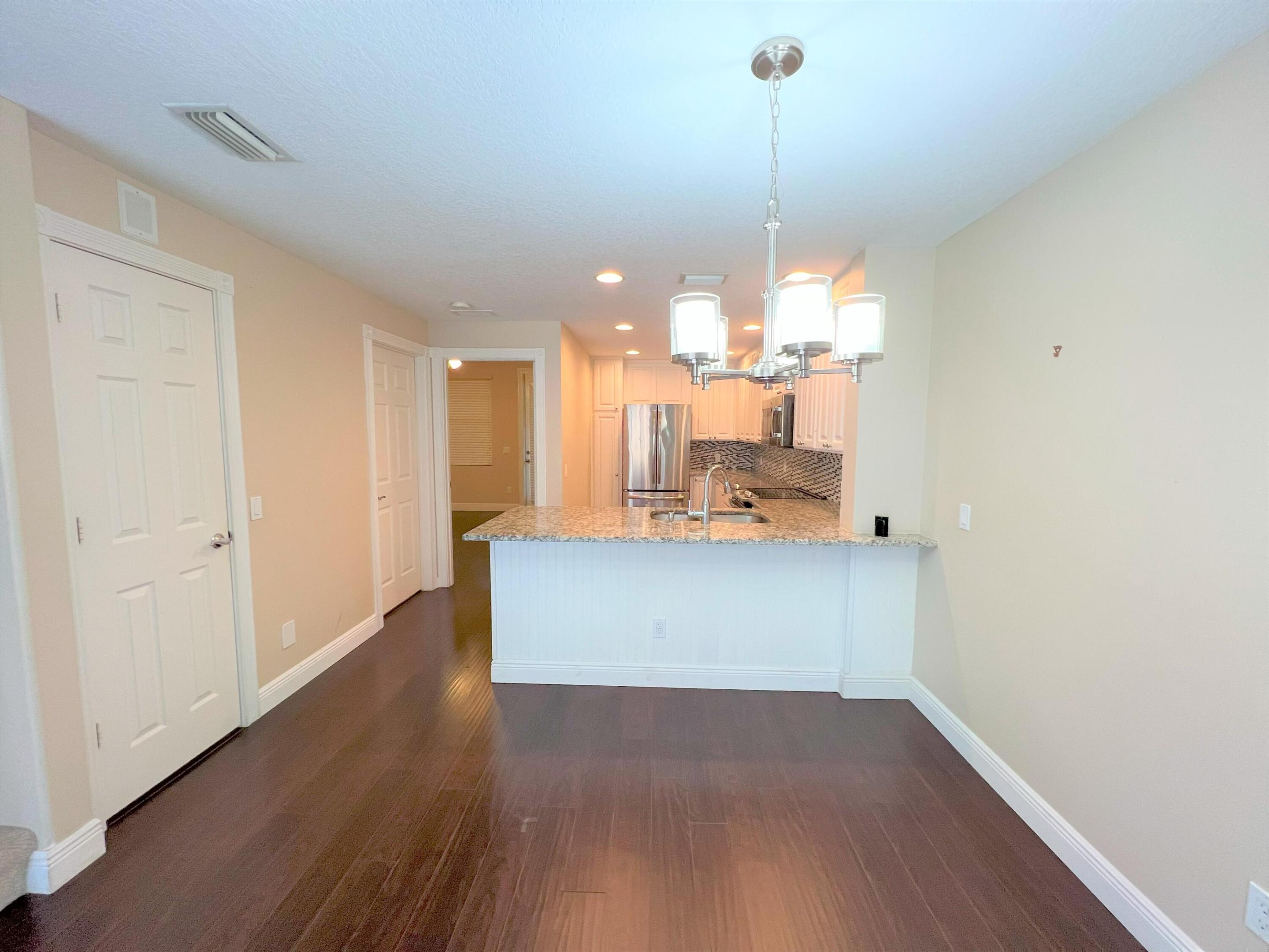 3368 Greenway Drive
