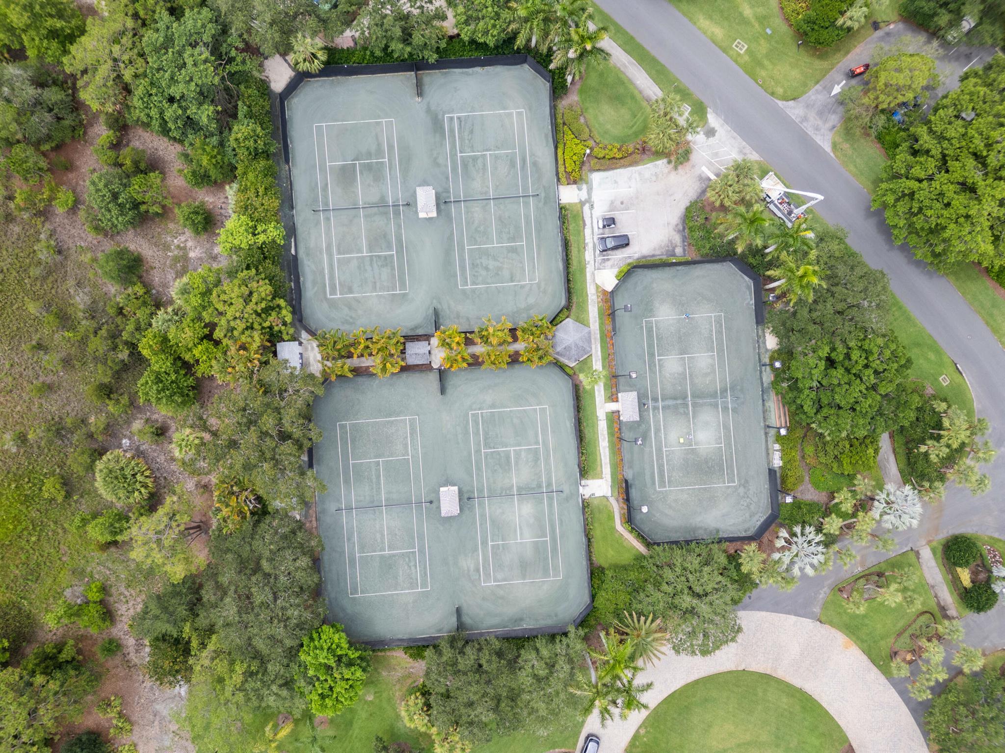 4381 SW Parkgate Boulevard