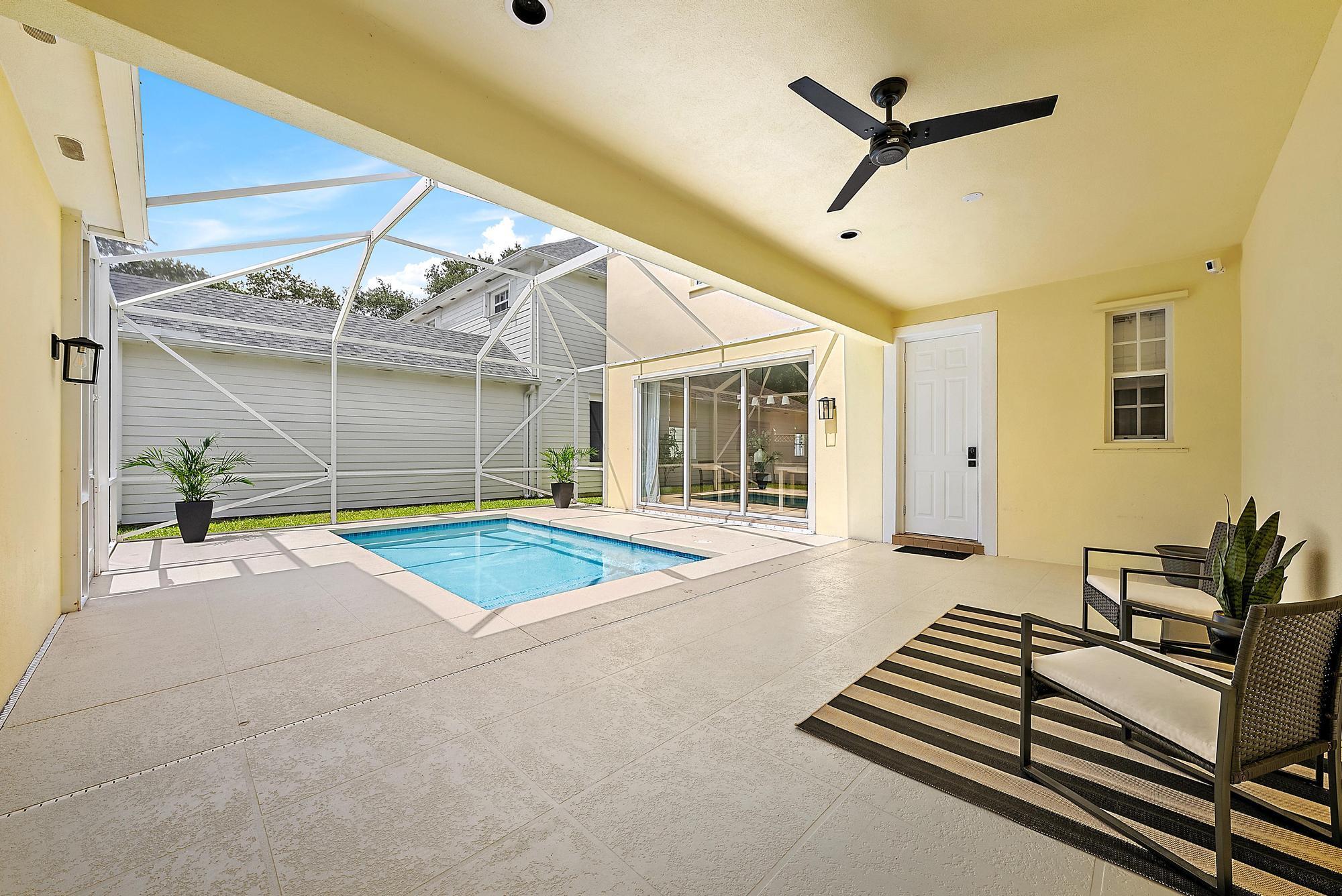 121 Newhaven Boulevard