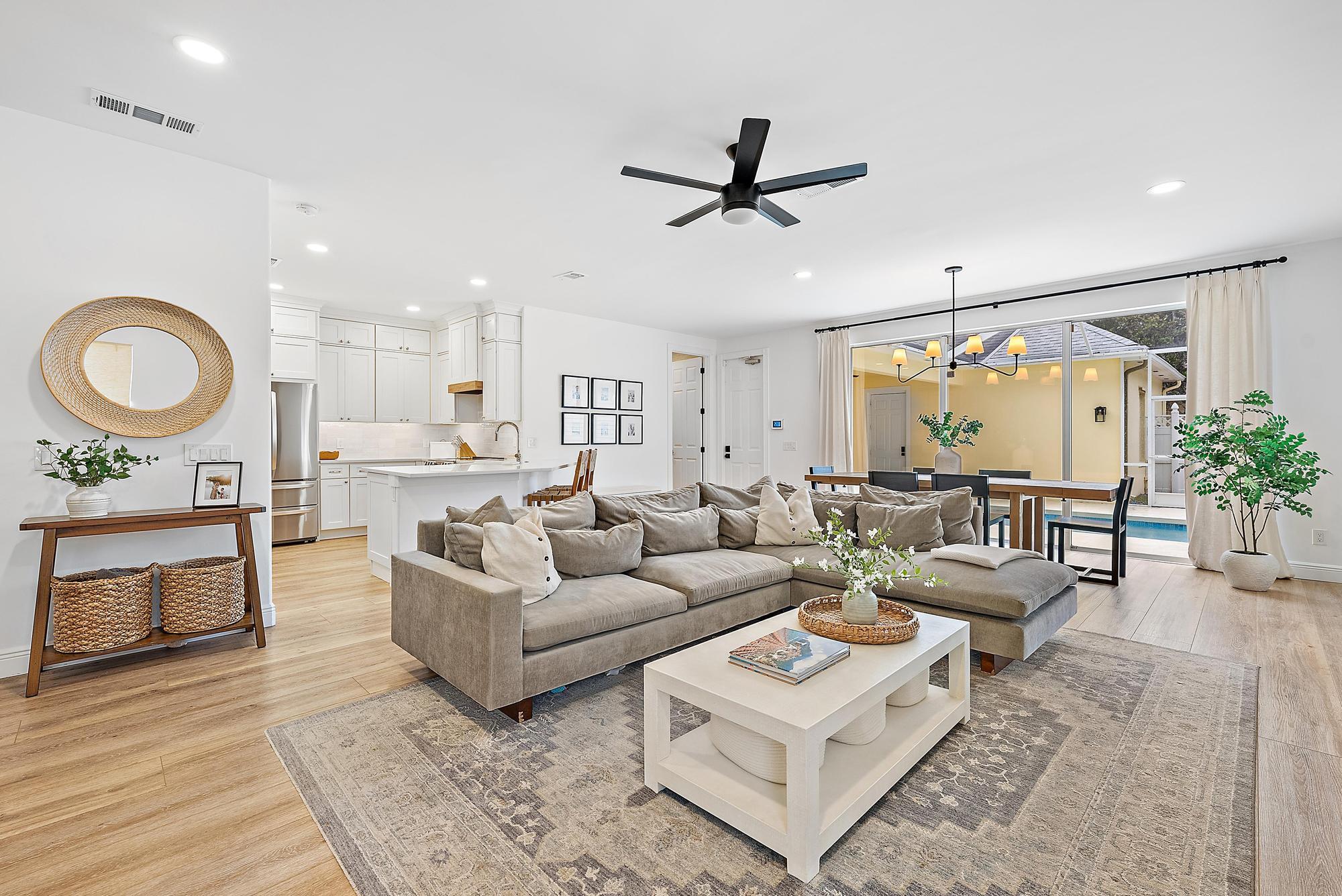 121 Newhaven Boulevard