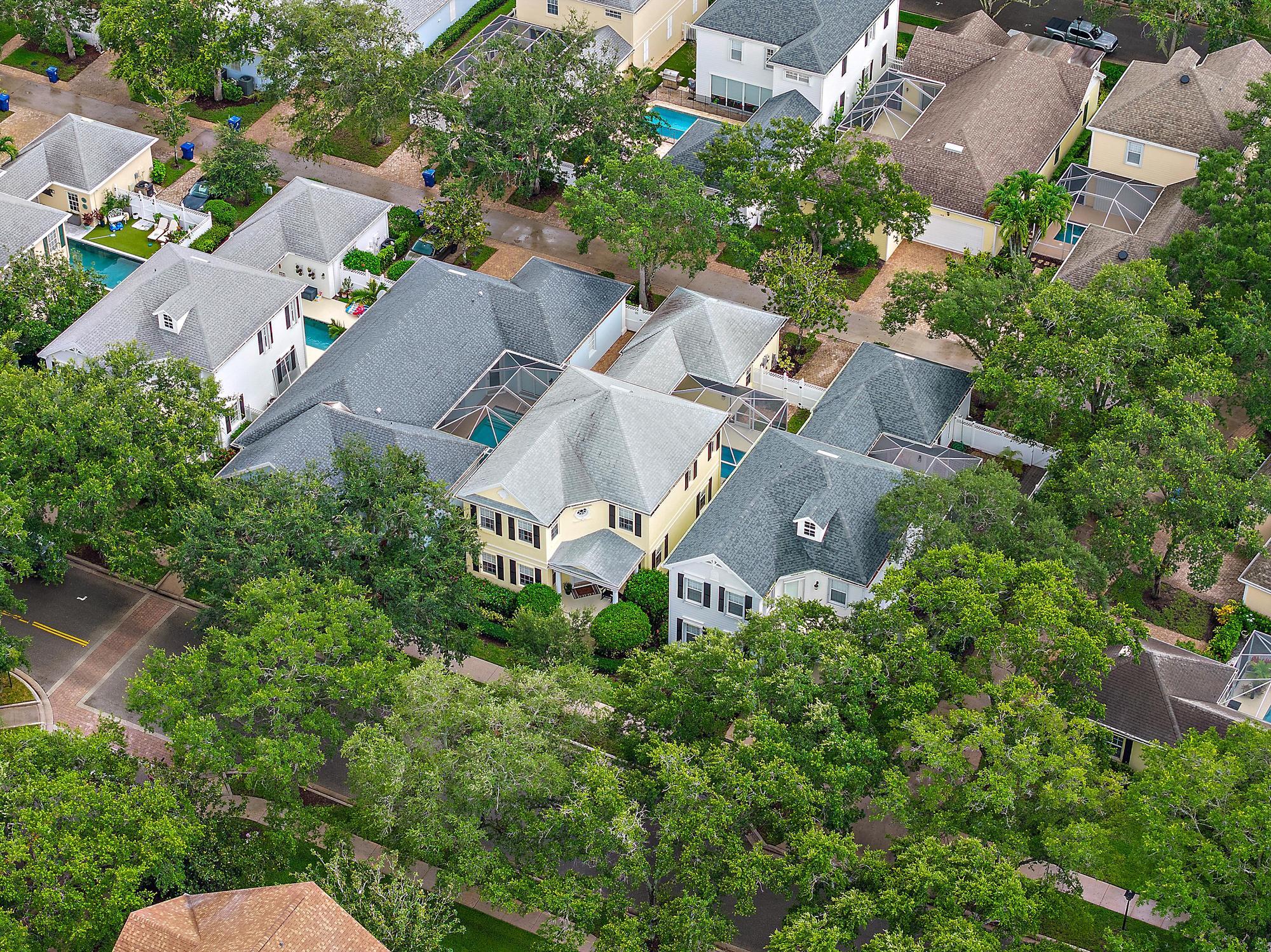 121 Newhaven Boulevard