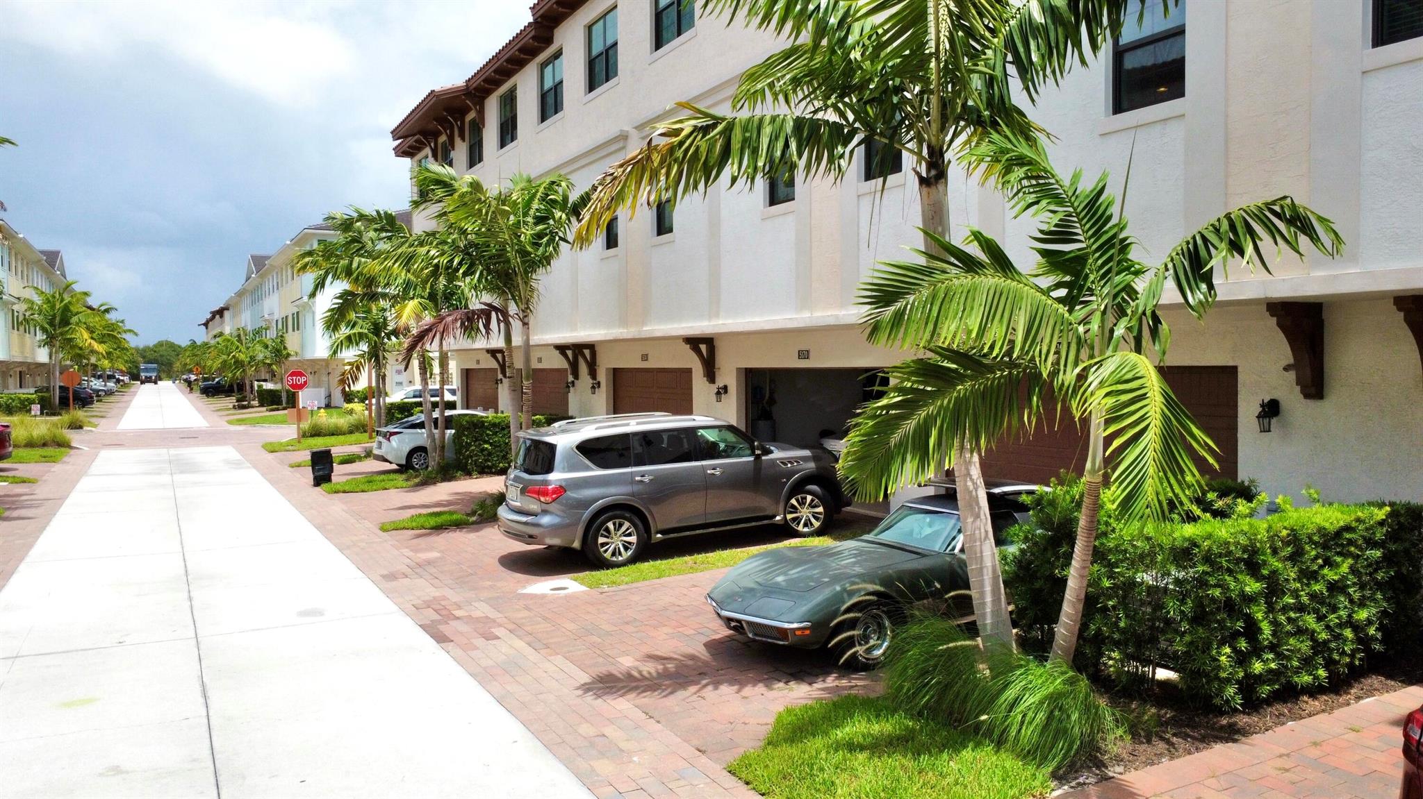 5166 Beckman Ter Terrace