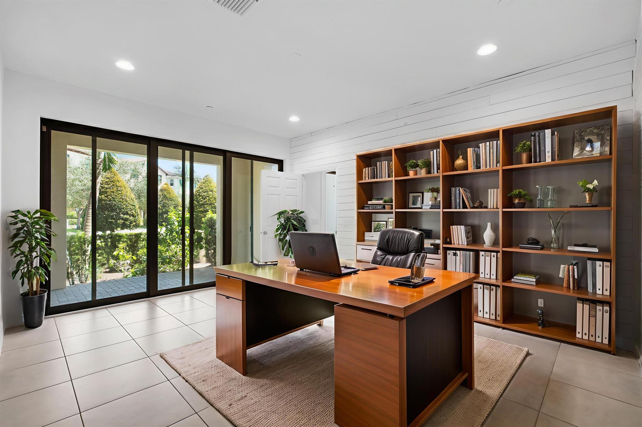 5166 Beckman Ter Terrace