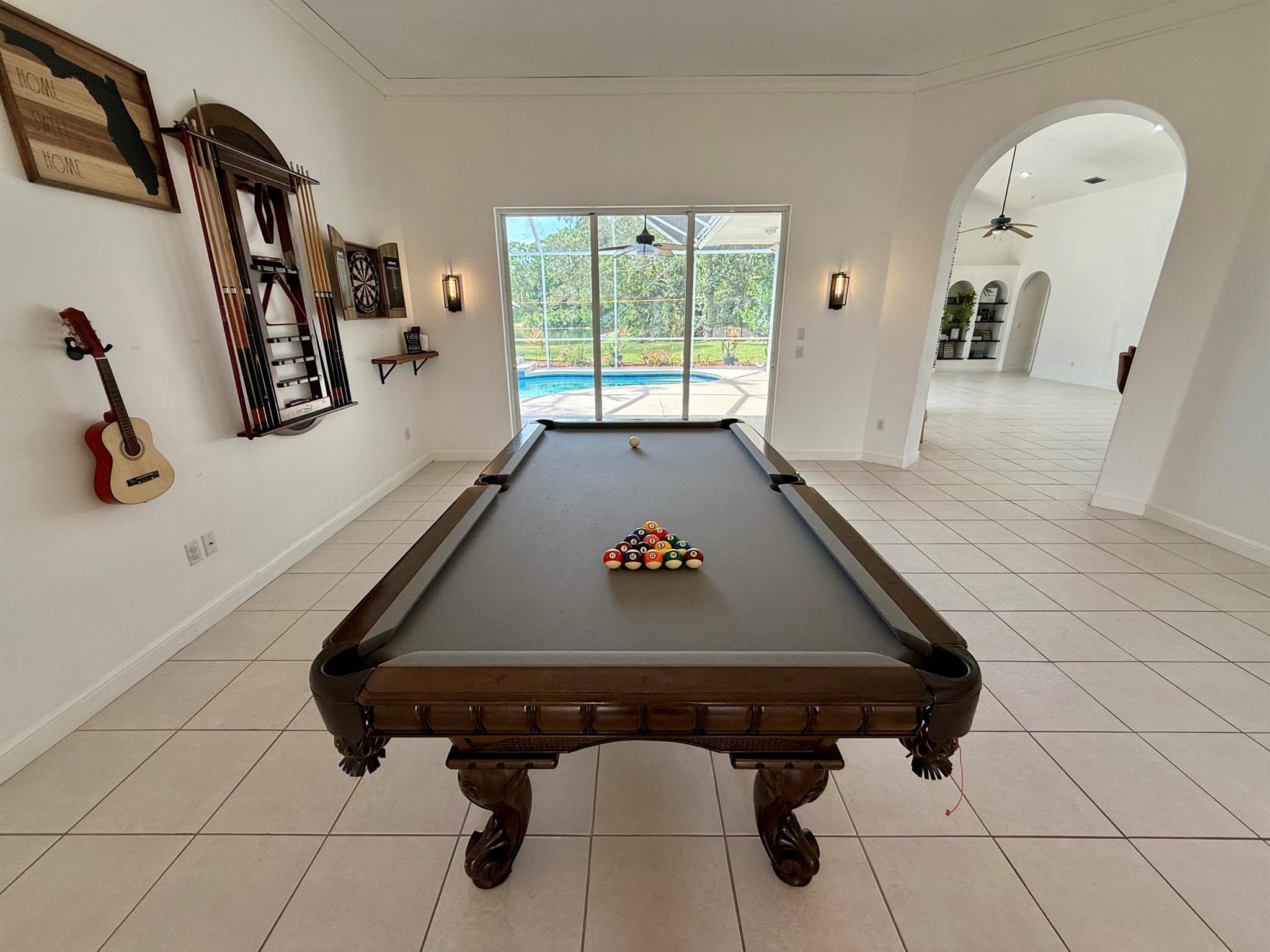 1043 SW Pigeon Plum Way