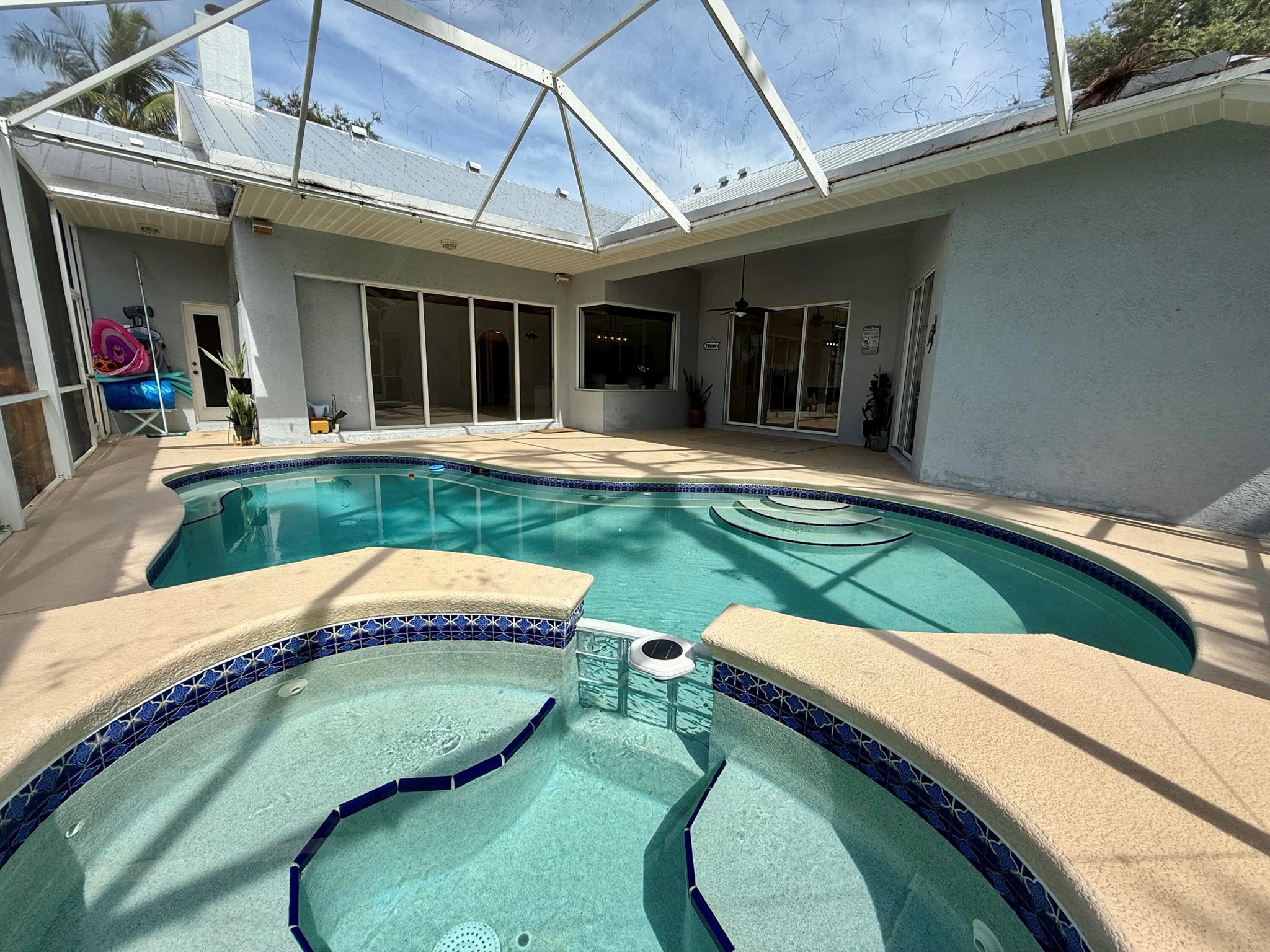 1043 SW Pigeon Plum Way