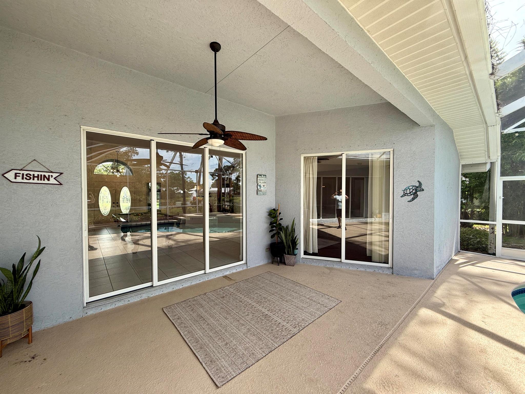 1043 SW Pigeon Plum Way