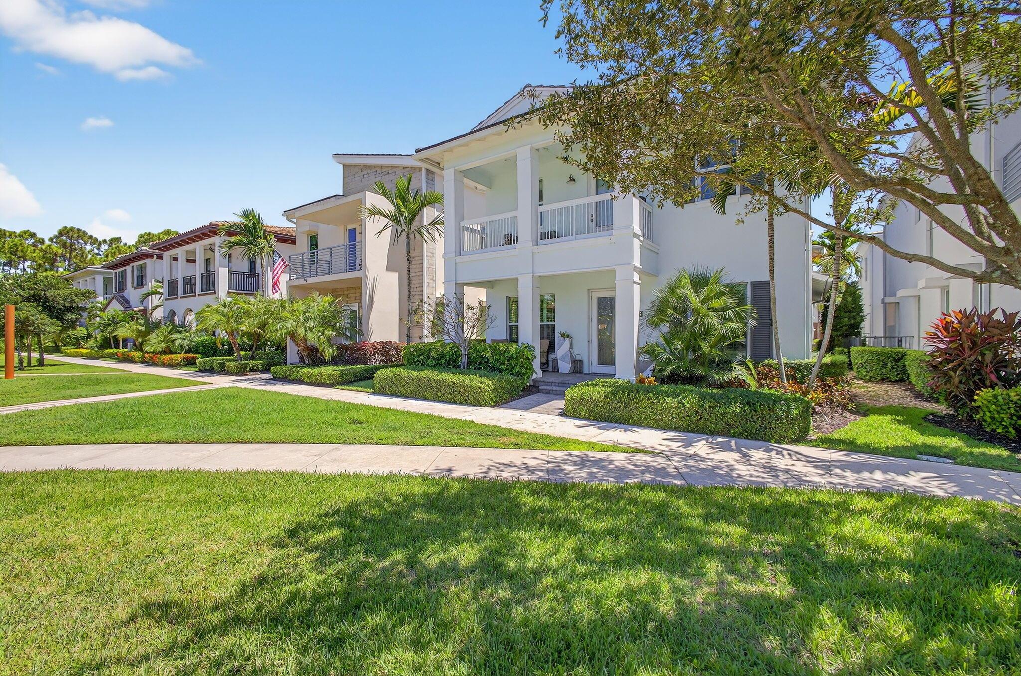 1026 Faulkner Ter Terrace