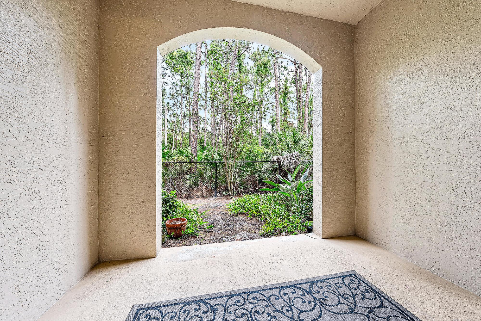 4981 Bonsai 105 Circle 105