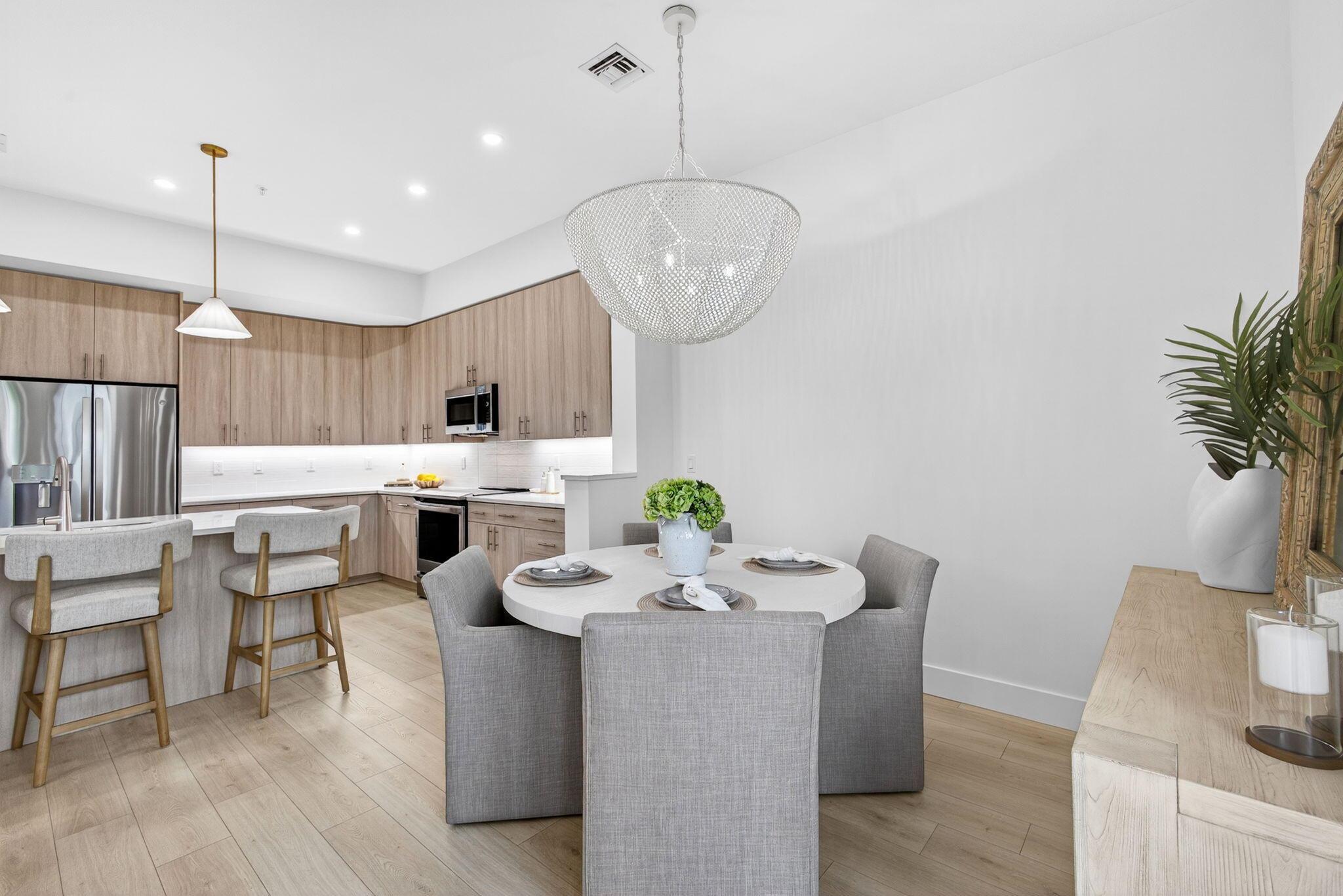 114 Royal Palm Circle