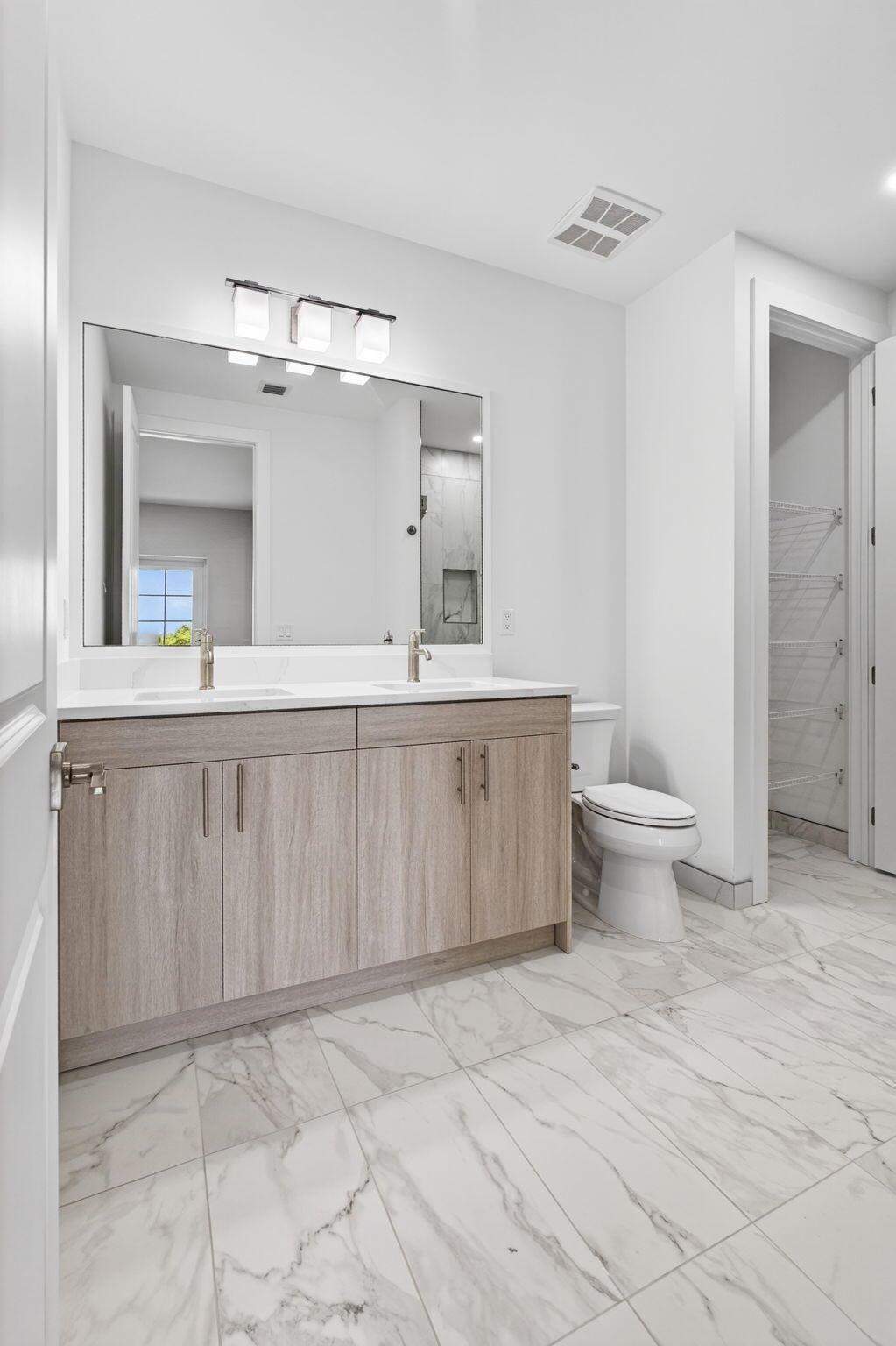 114 Royal Palm Circle