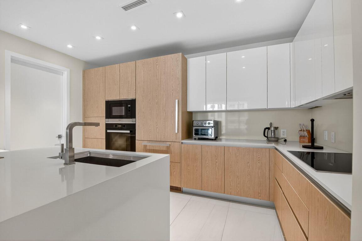 3100 N Ocean Drive 1210 H