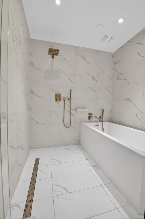 3100 N Ocean Drive 1210 H