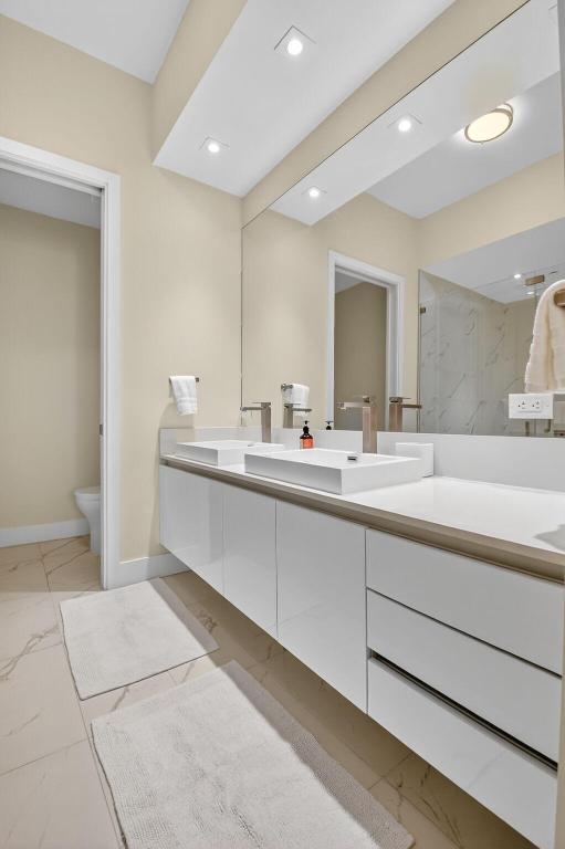 3100 N Ocean Drive 1210 H